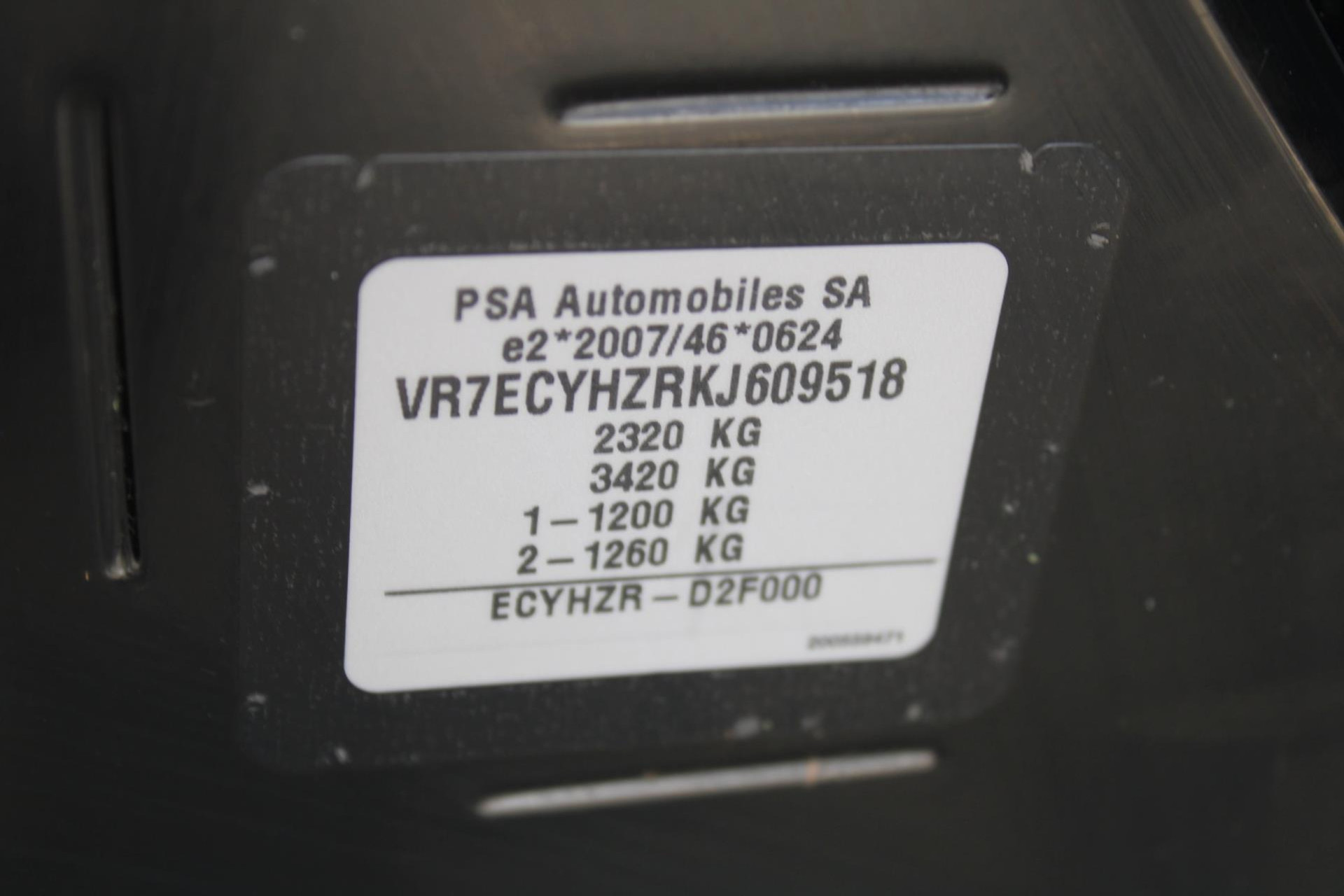 38598017-36.jpg