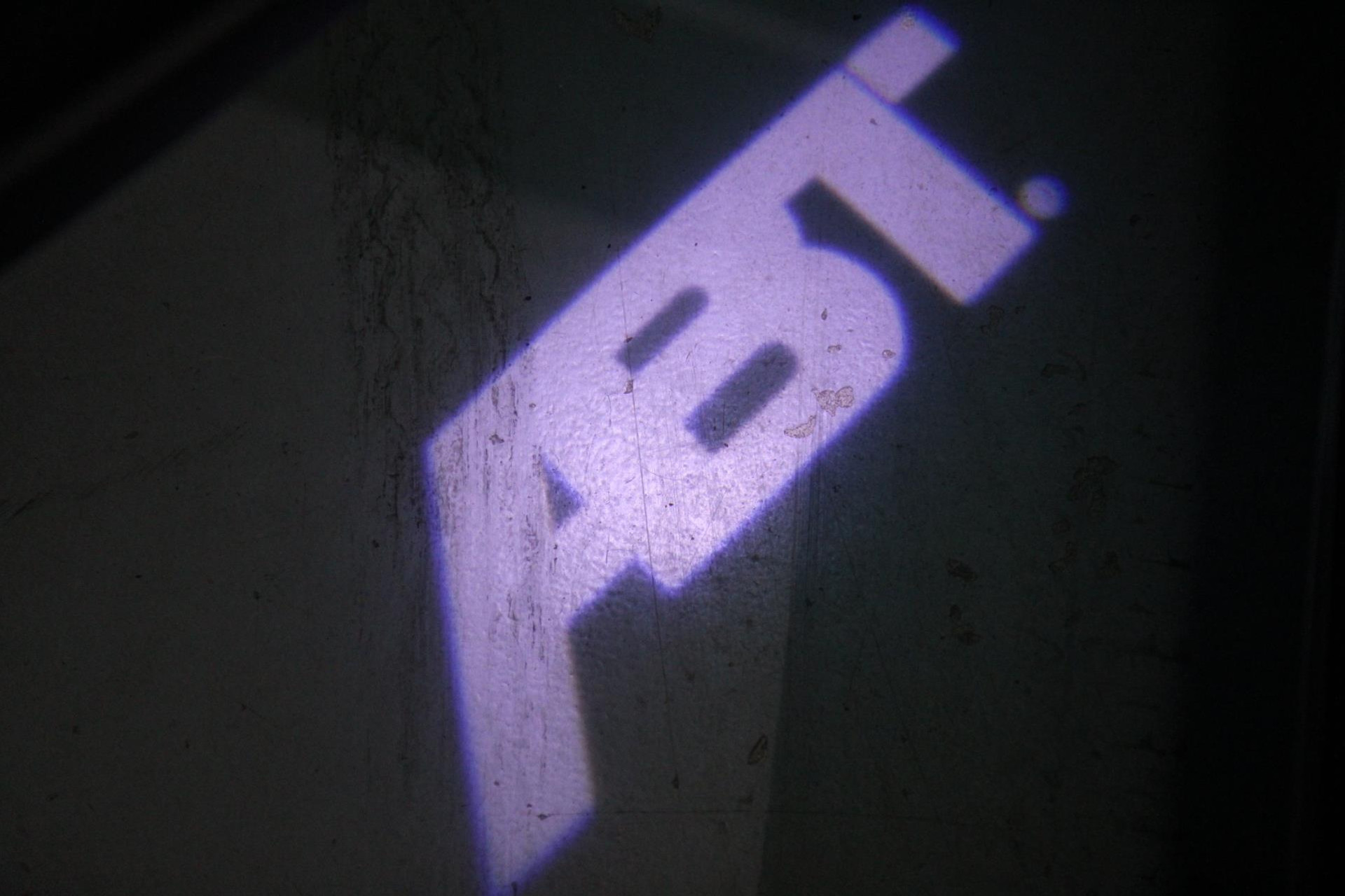41145617-44.jpg