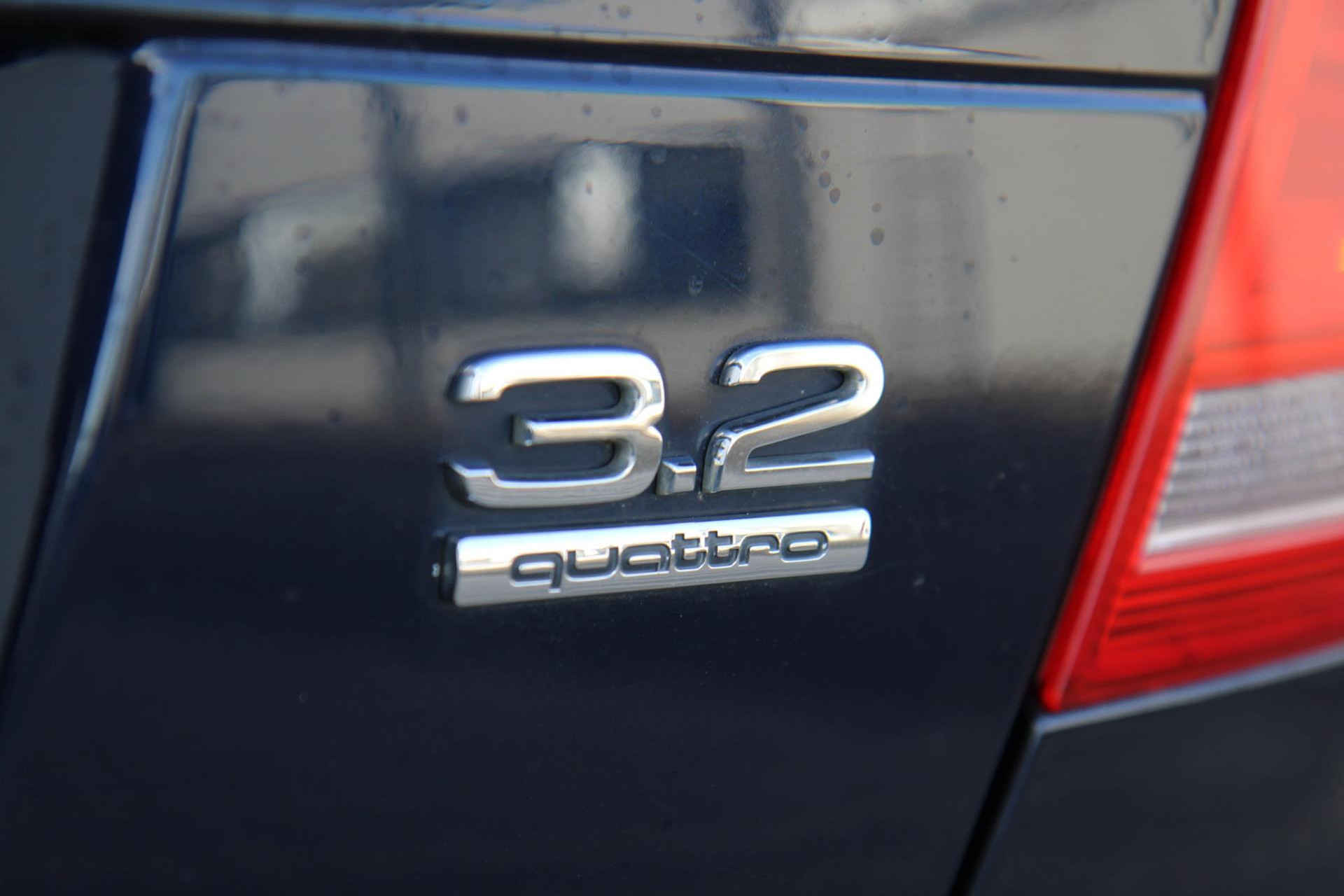 41293157-43.jpg