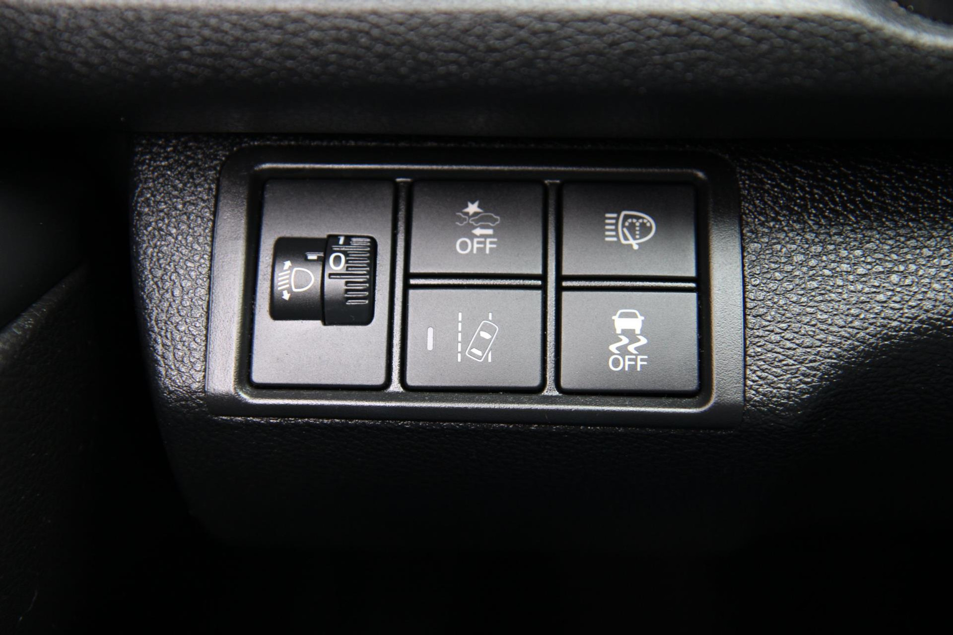 41532604-10.jpg