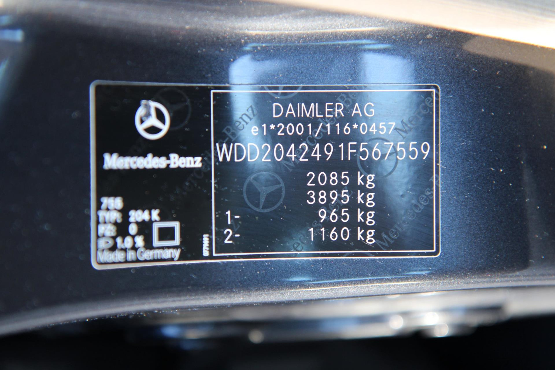 41642948-28.jpg