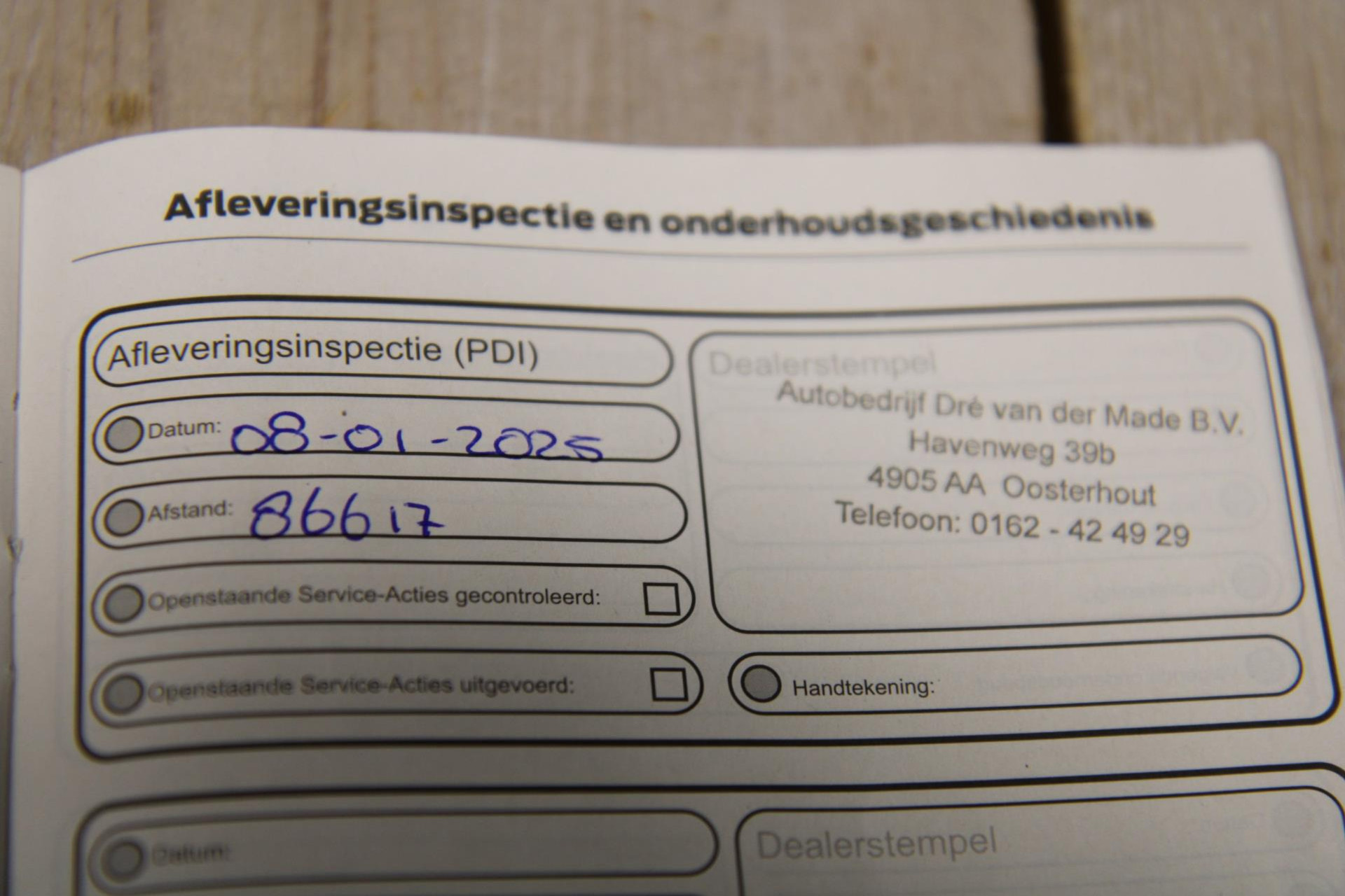 42166424-20.jpg