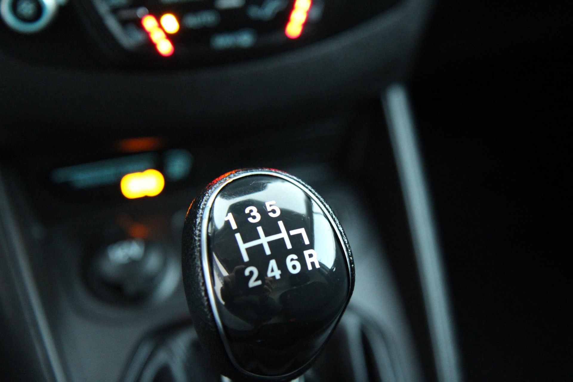 42174690-19.jpg