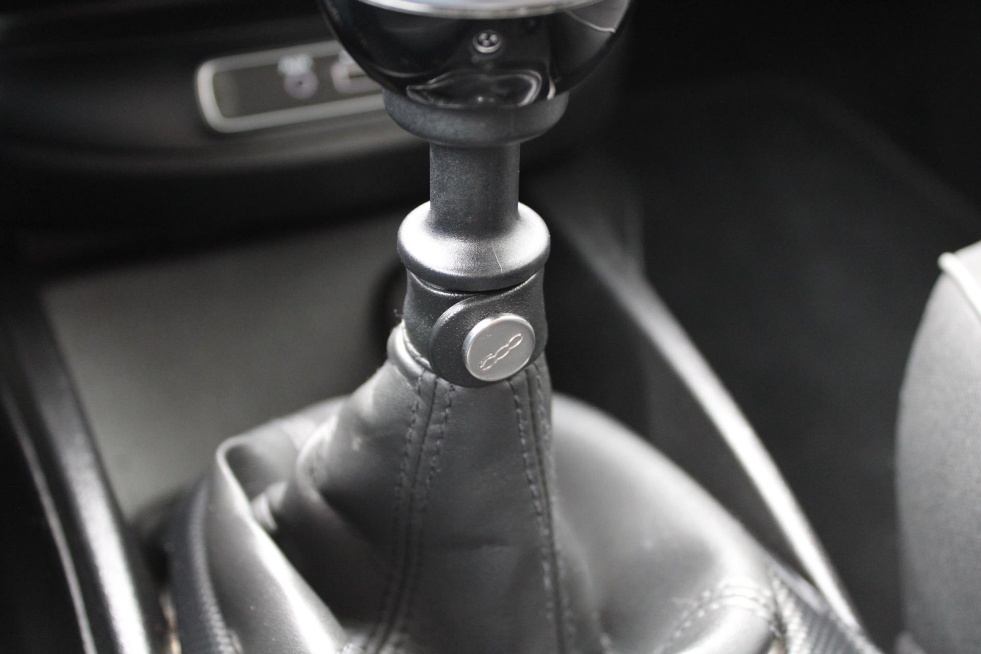 42338748-47.jpg