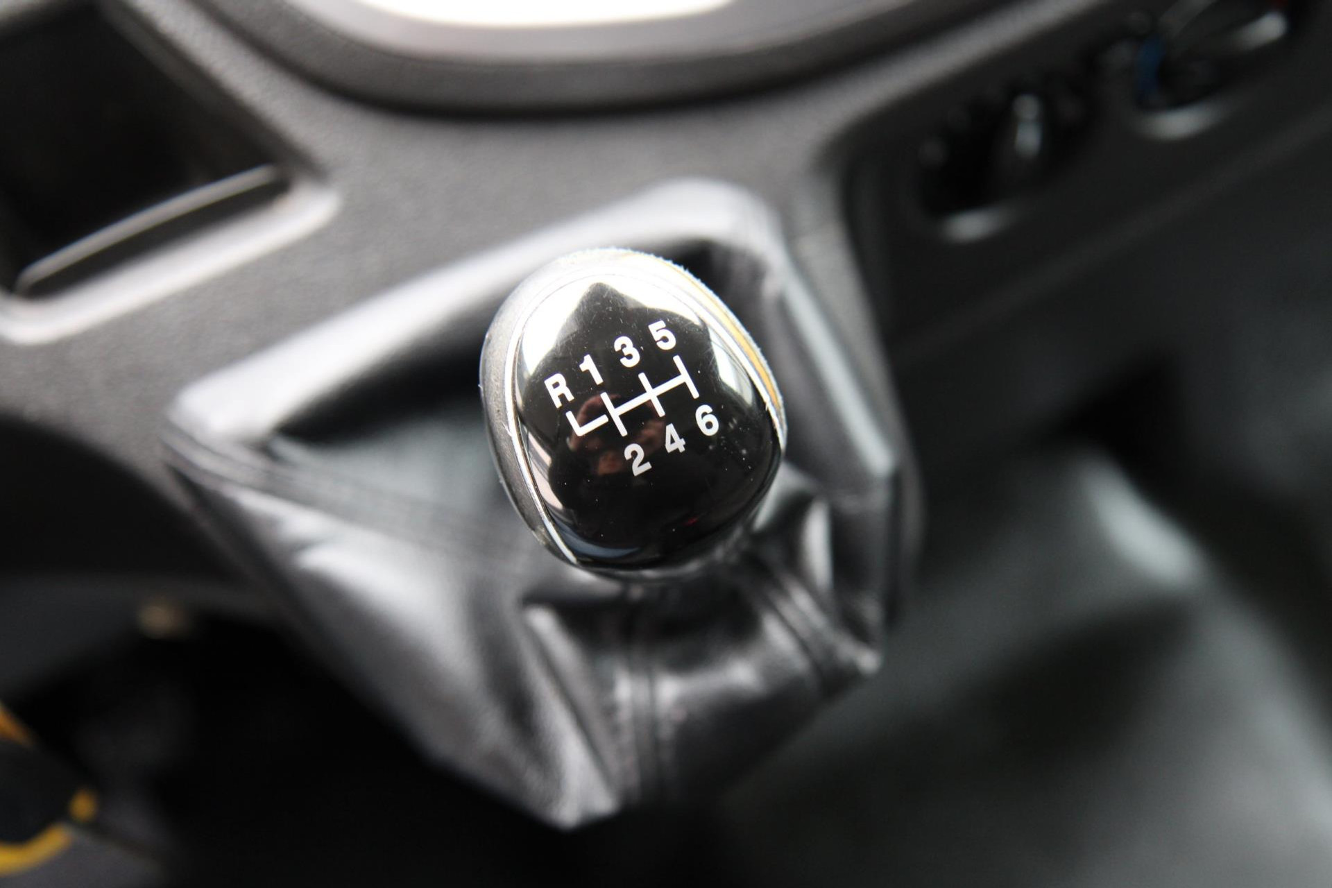 42545686-20.jpg