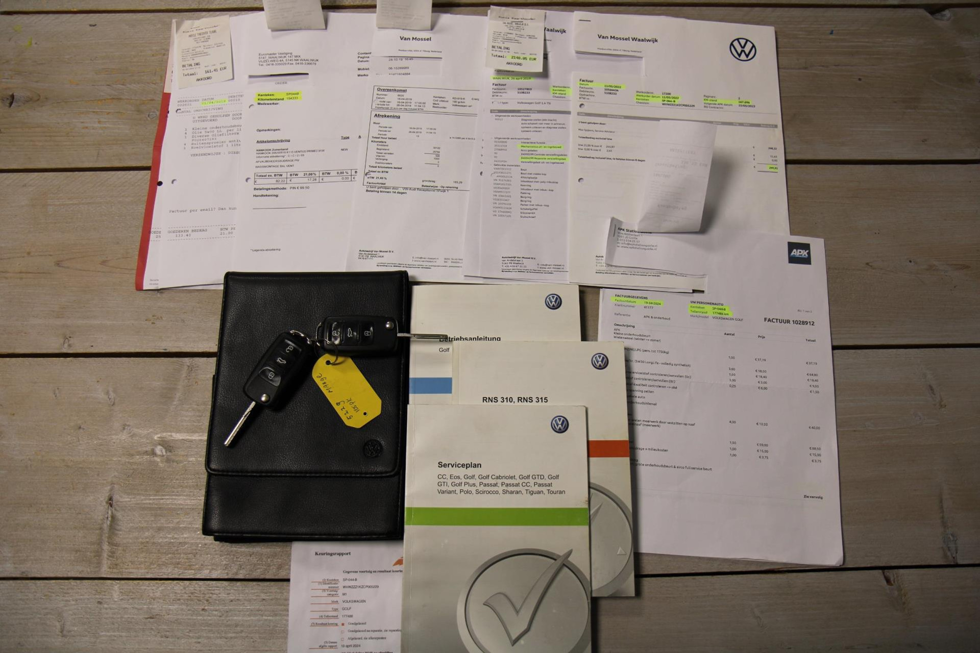 42591550-32.jpg