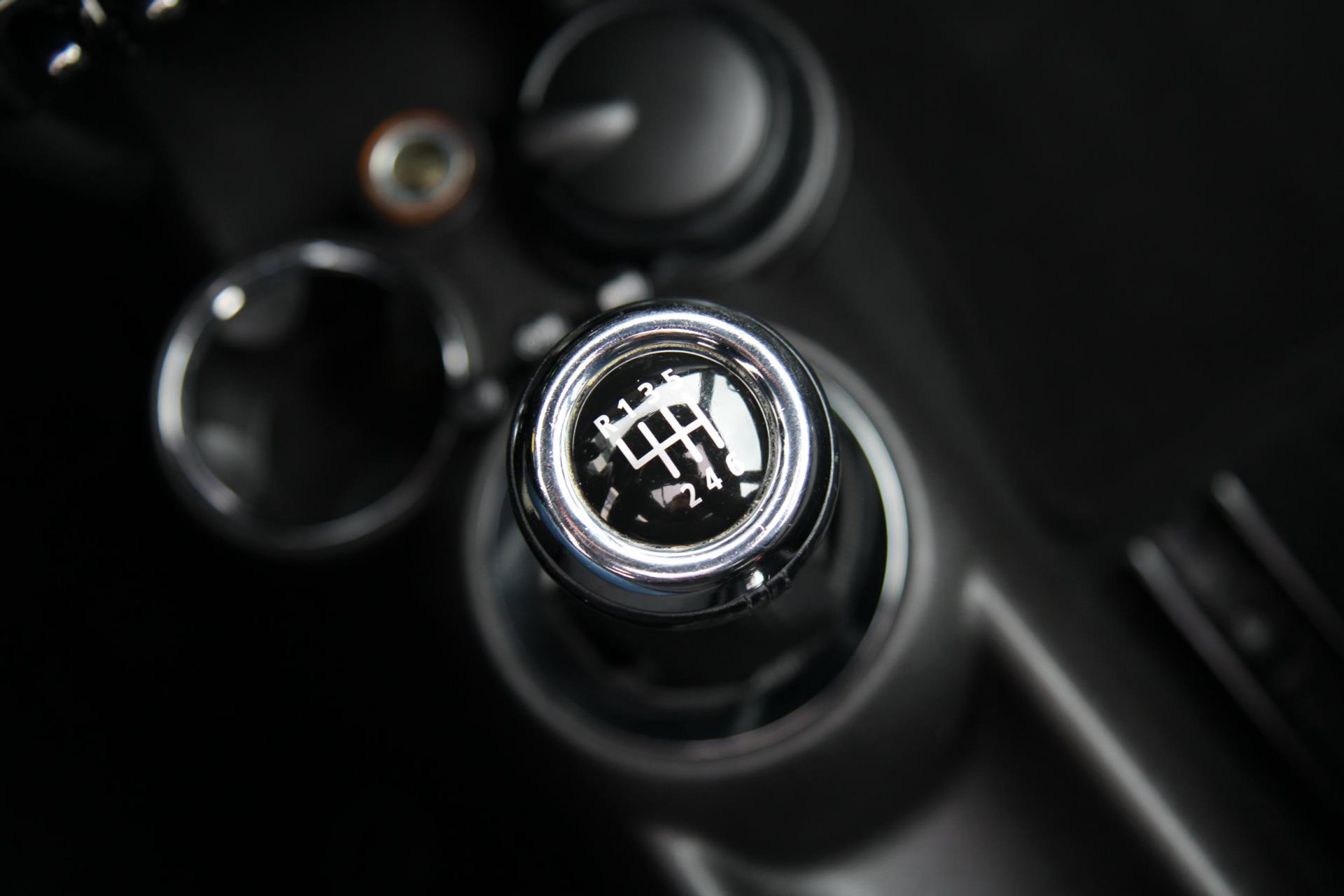 42880585-24.jpg