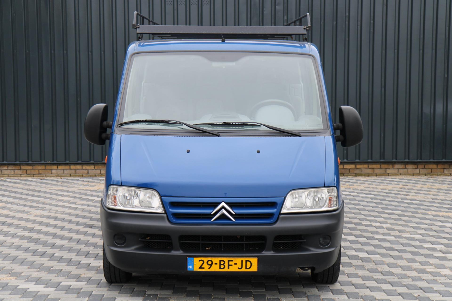 42974676-20.jpg