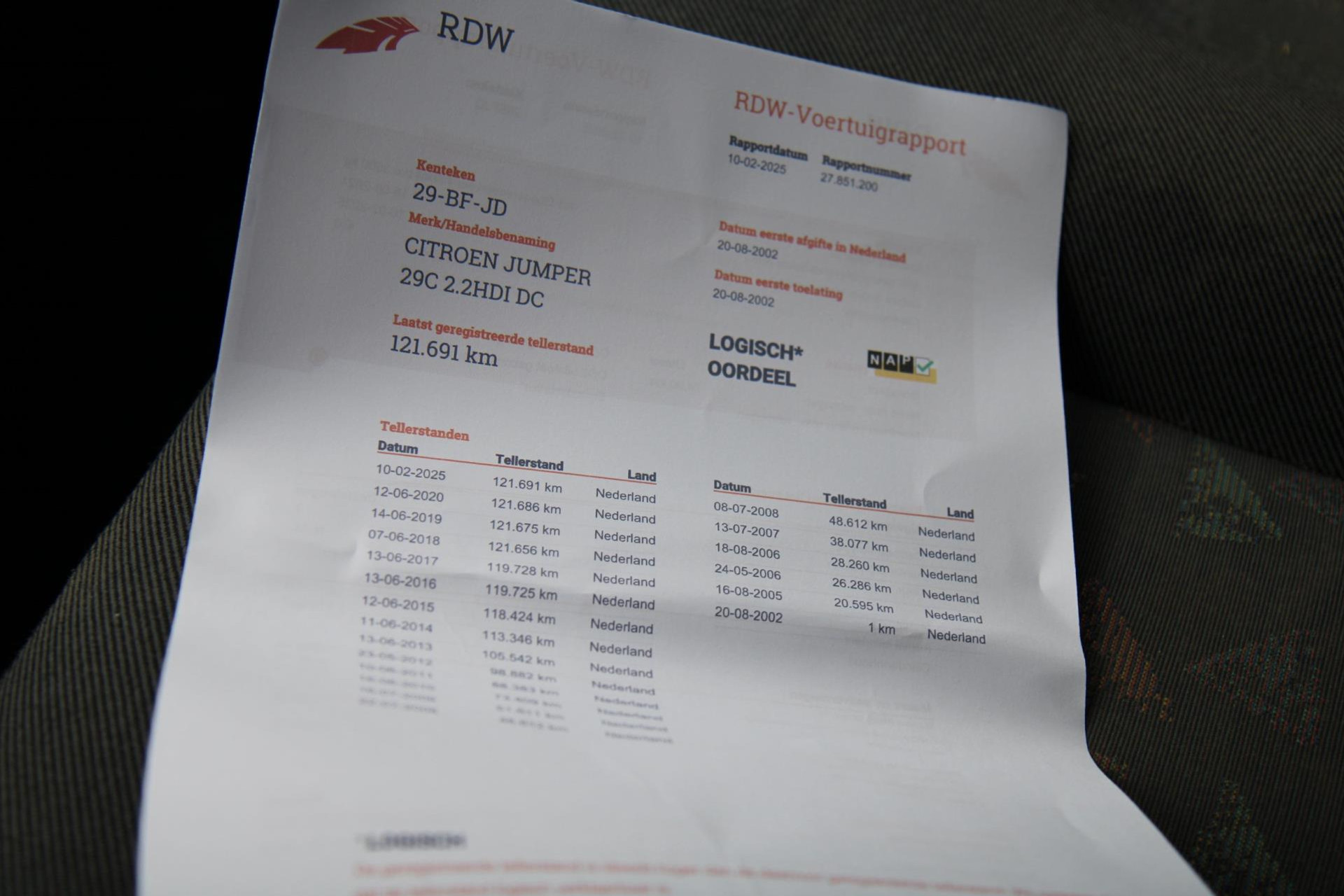 42974676-27.jpg