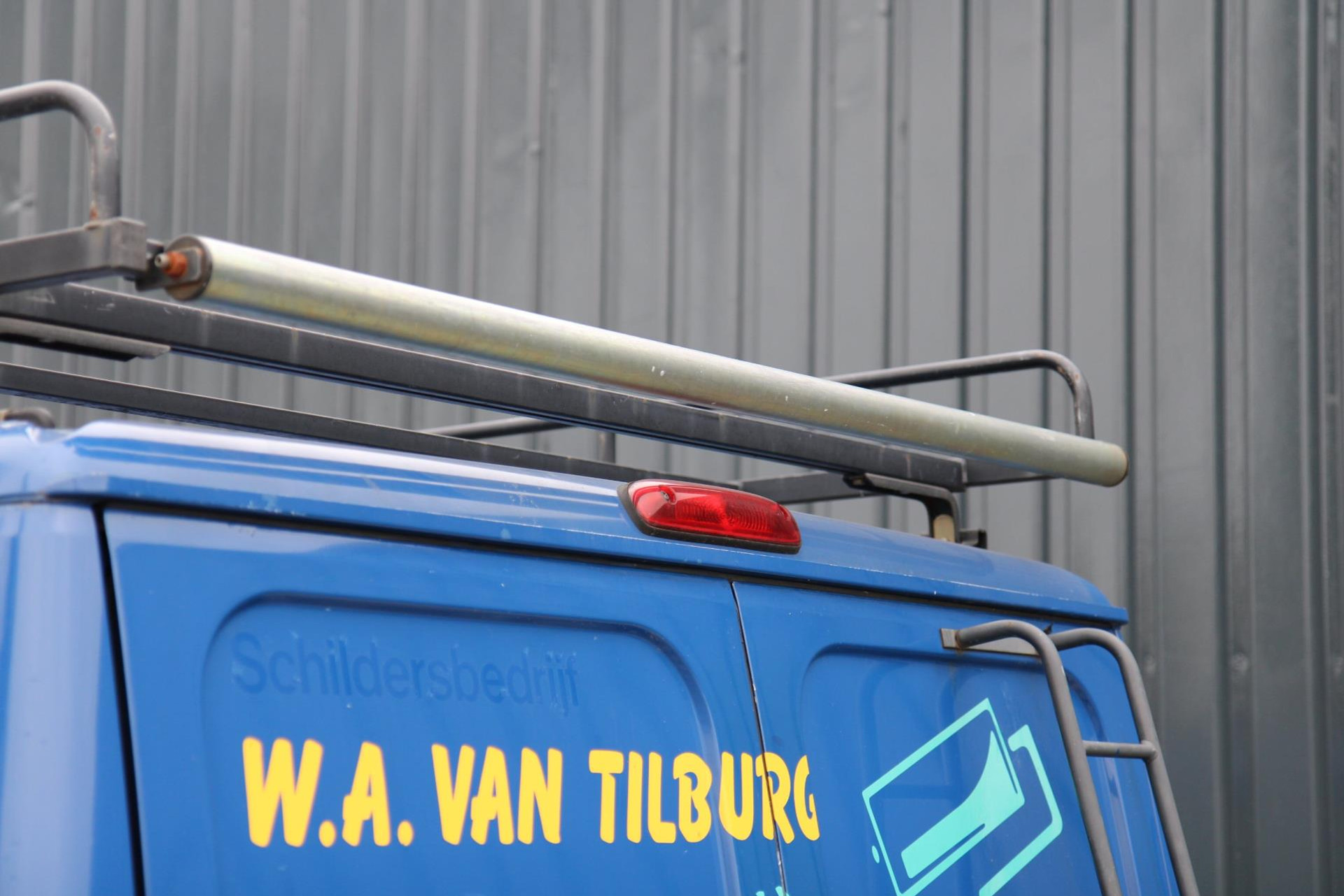 42974676-29.jpg