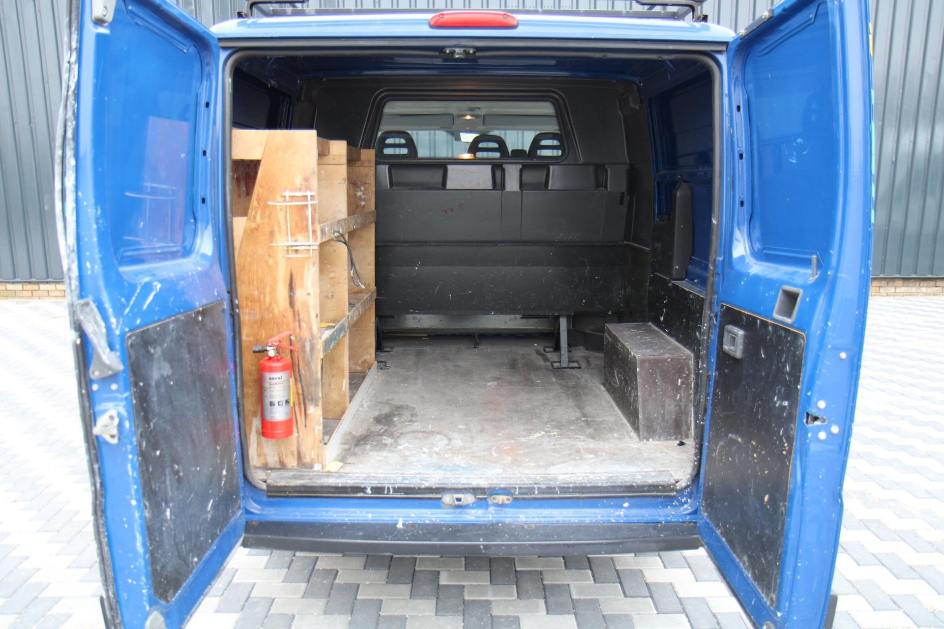 42974676-34.jpg