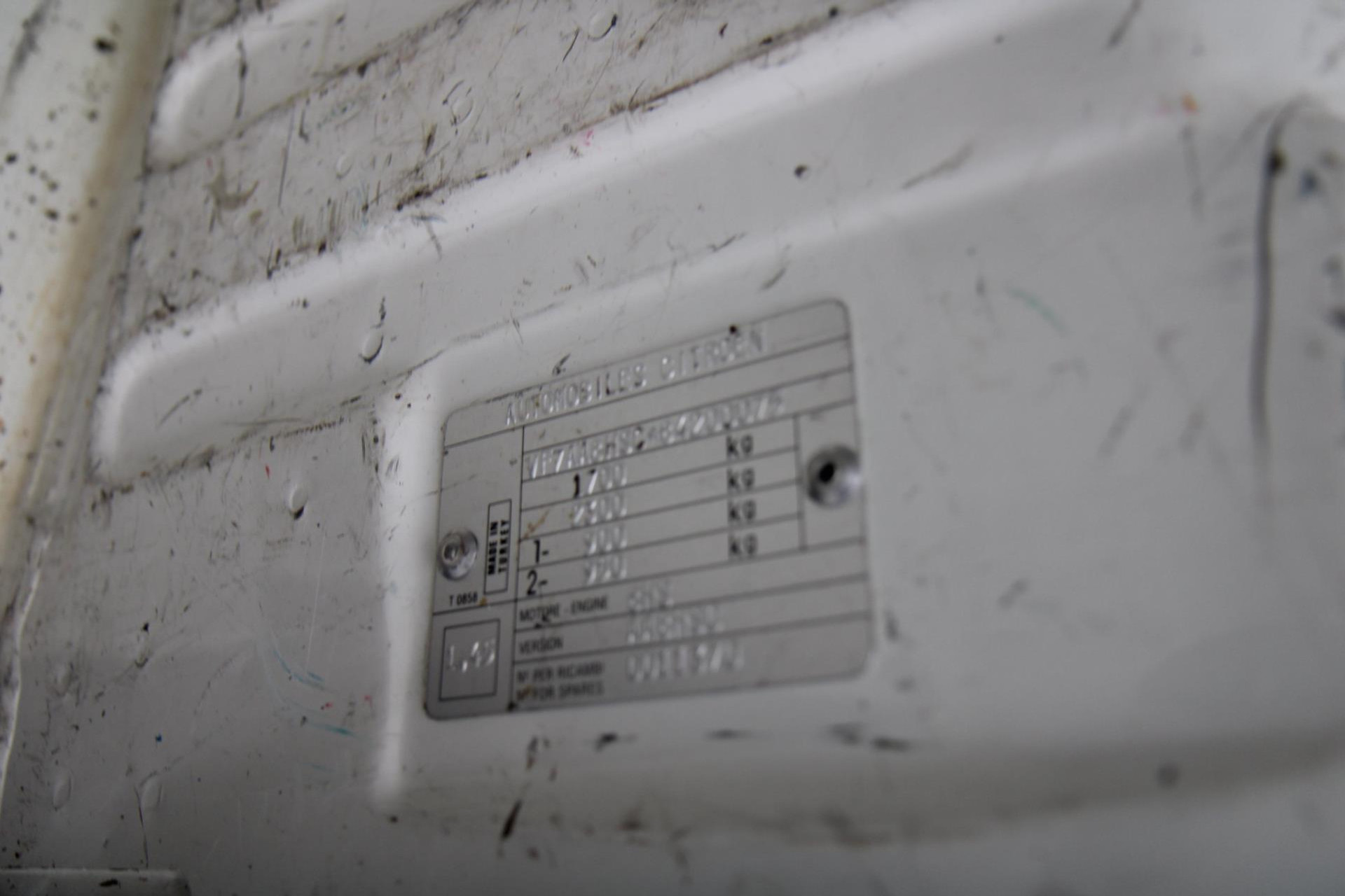 42974920-26.jpg