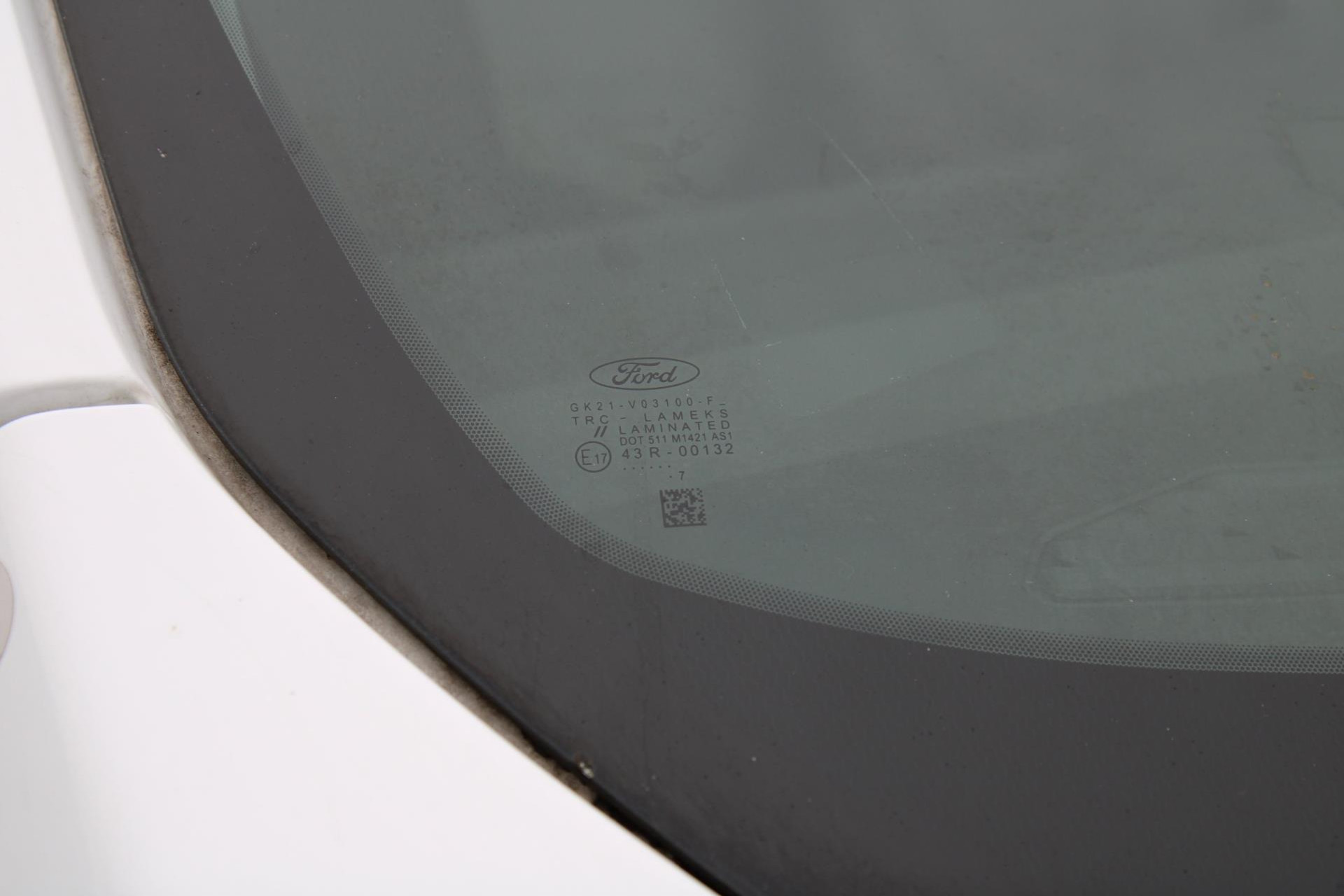 43140860-56.jpg
