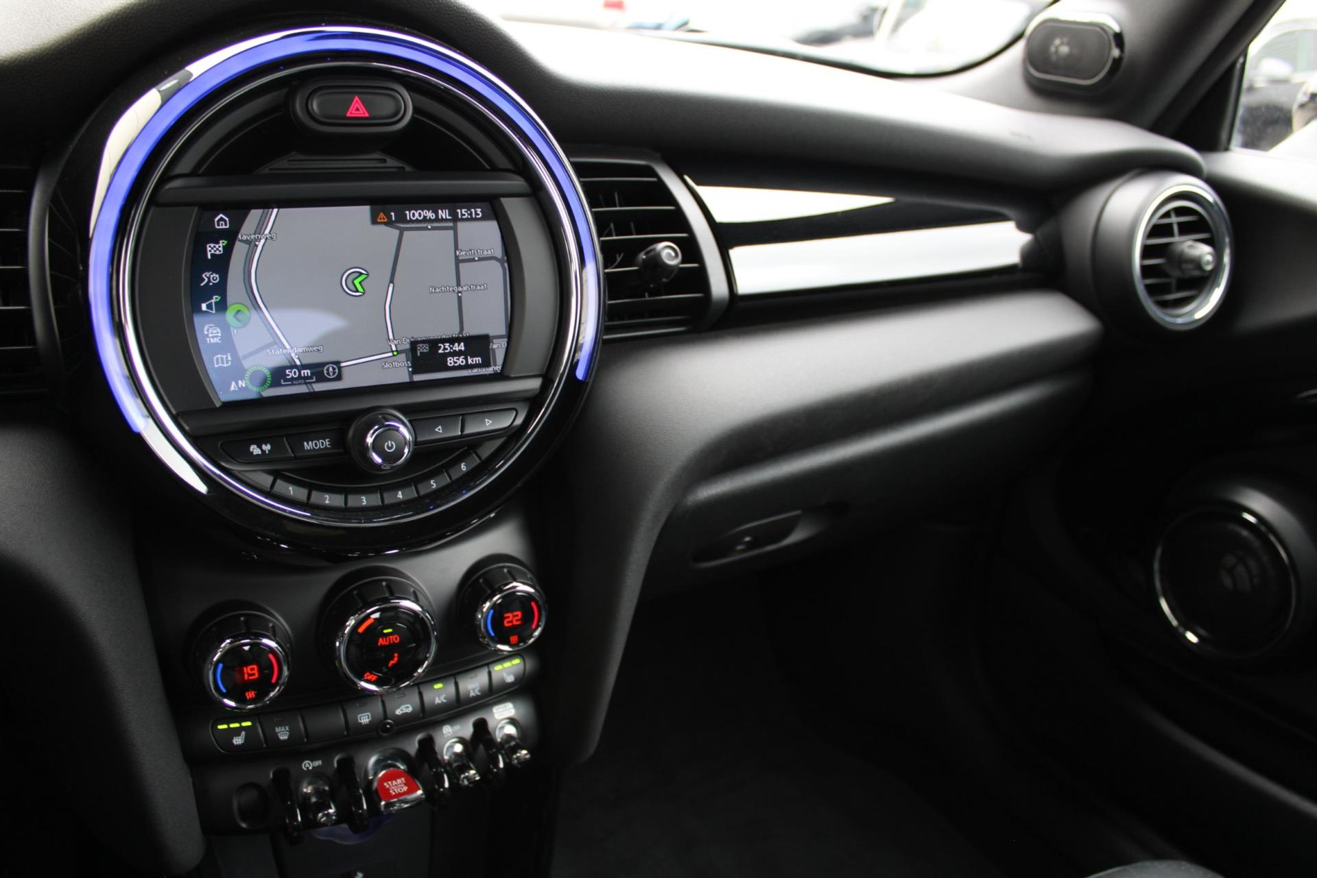43411066-28.jpg