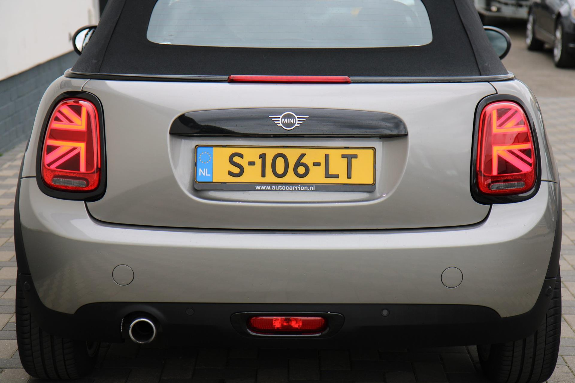 43411066-39.jpg