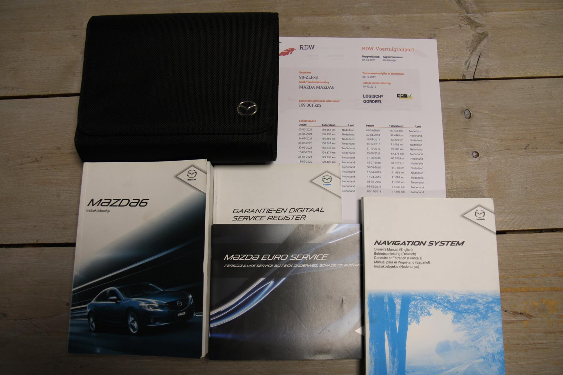 43411515-29.jpg