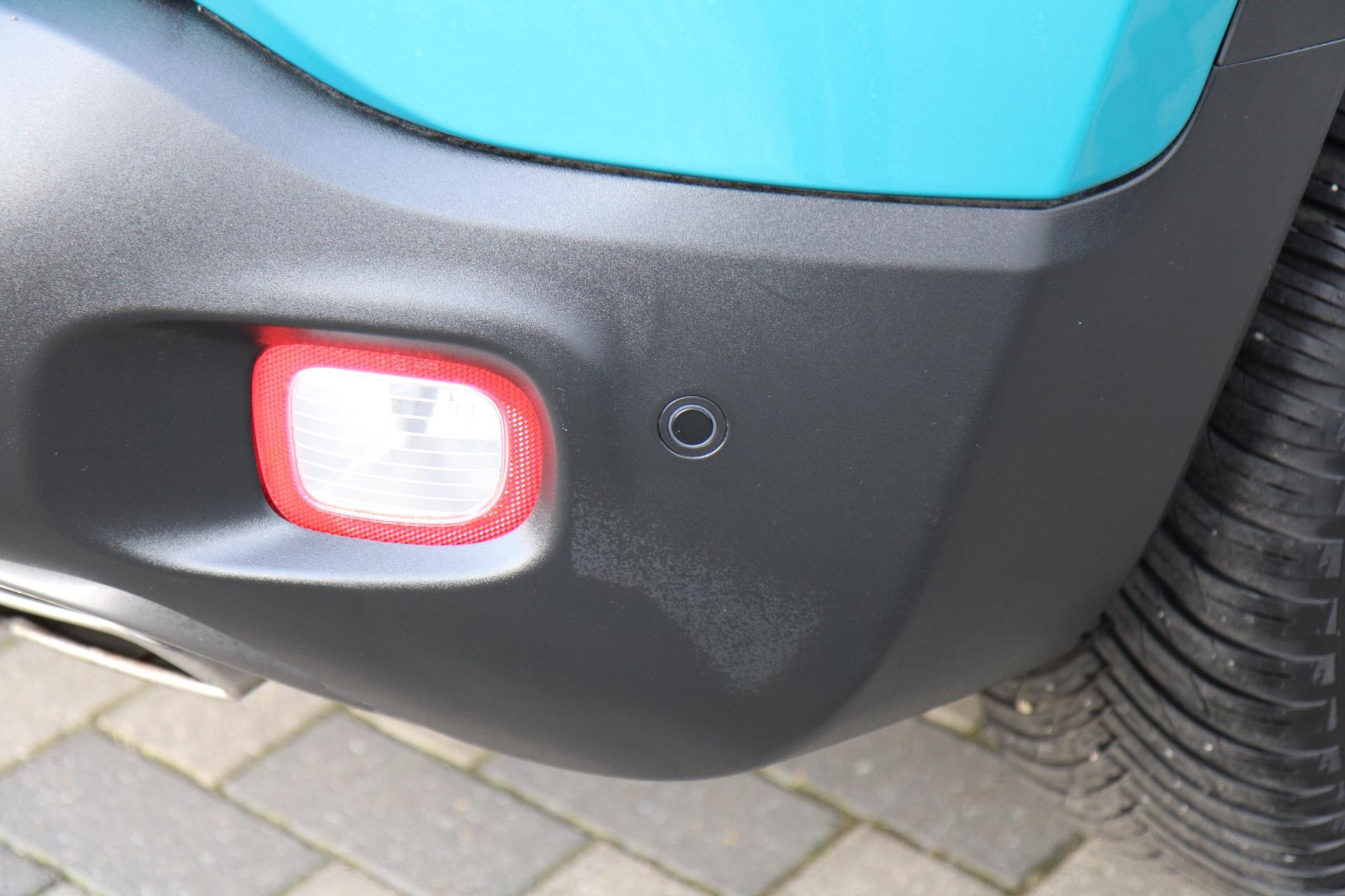 43450669-78.jpg