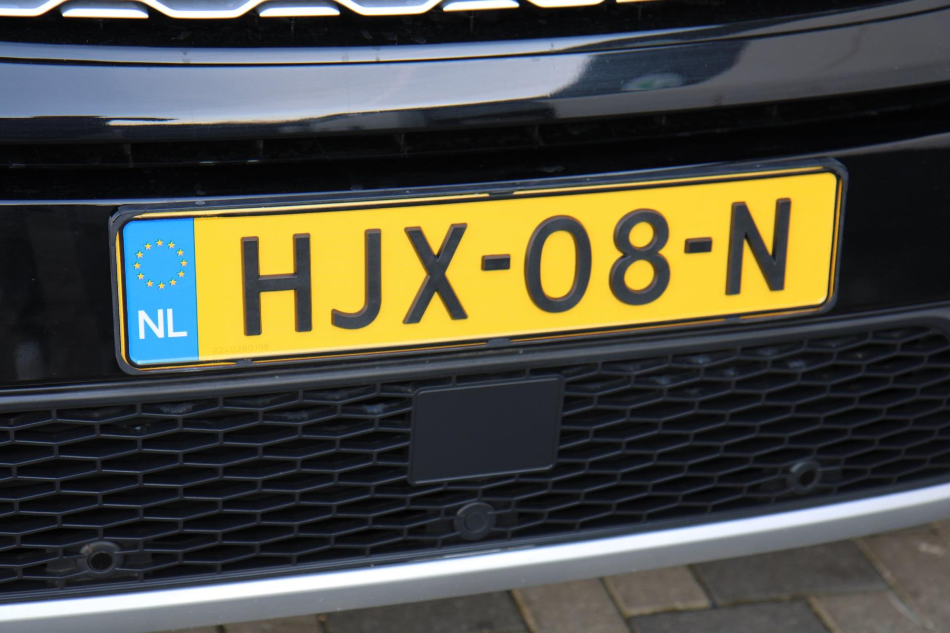 43484960-37.jpg