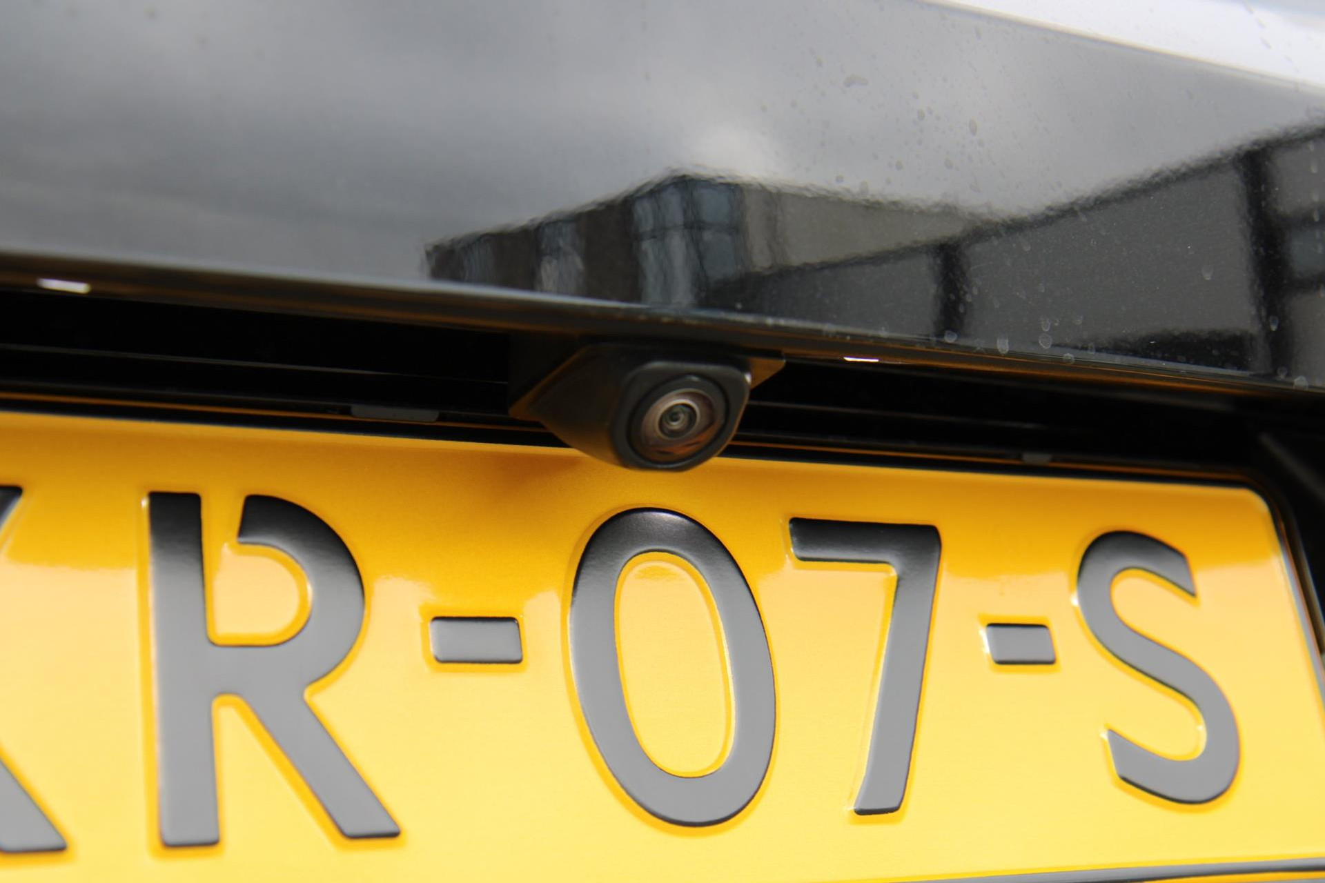 43549906-68.jpg