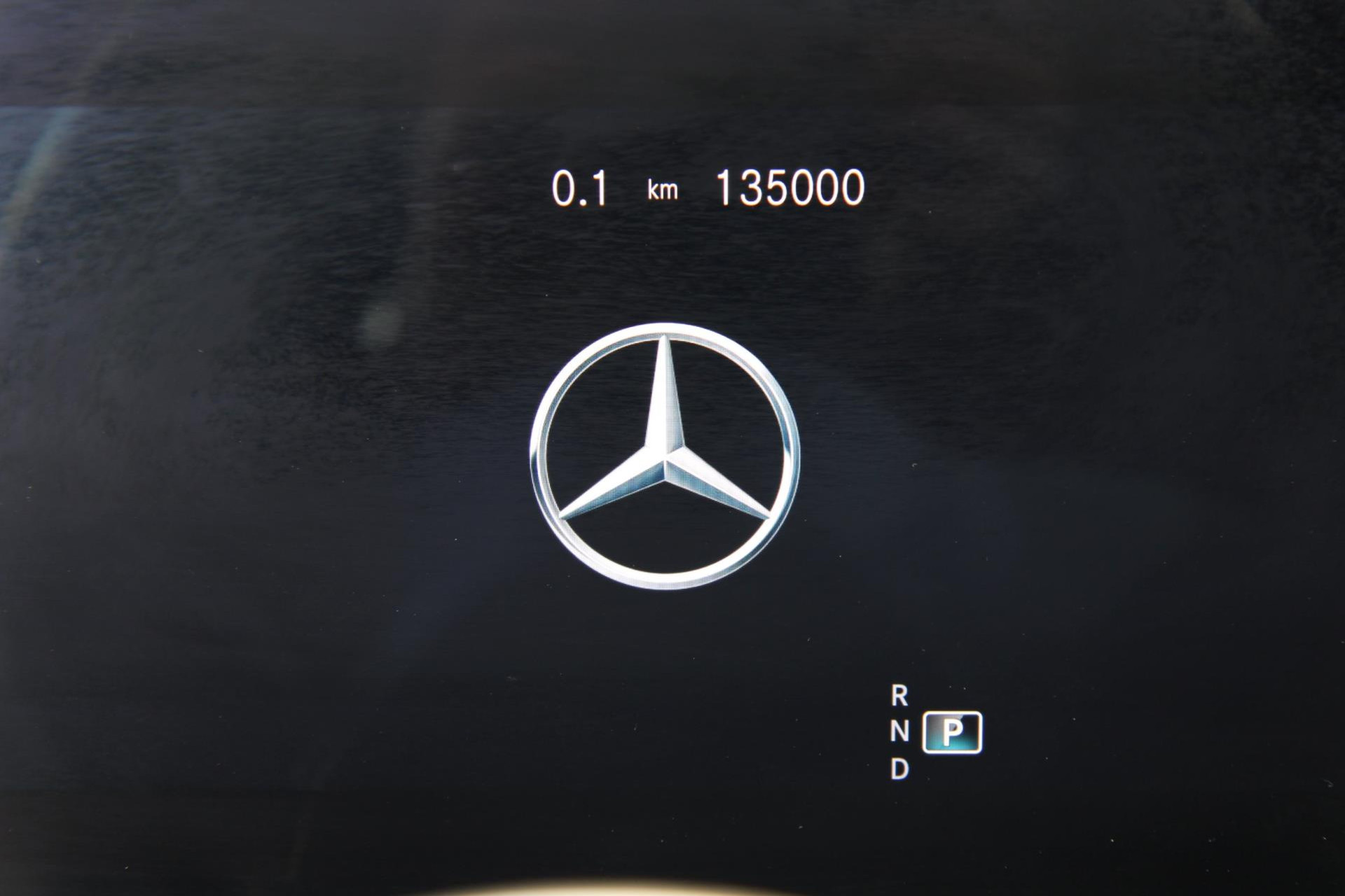 43558769-13.jpg