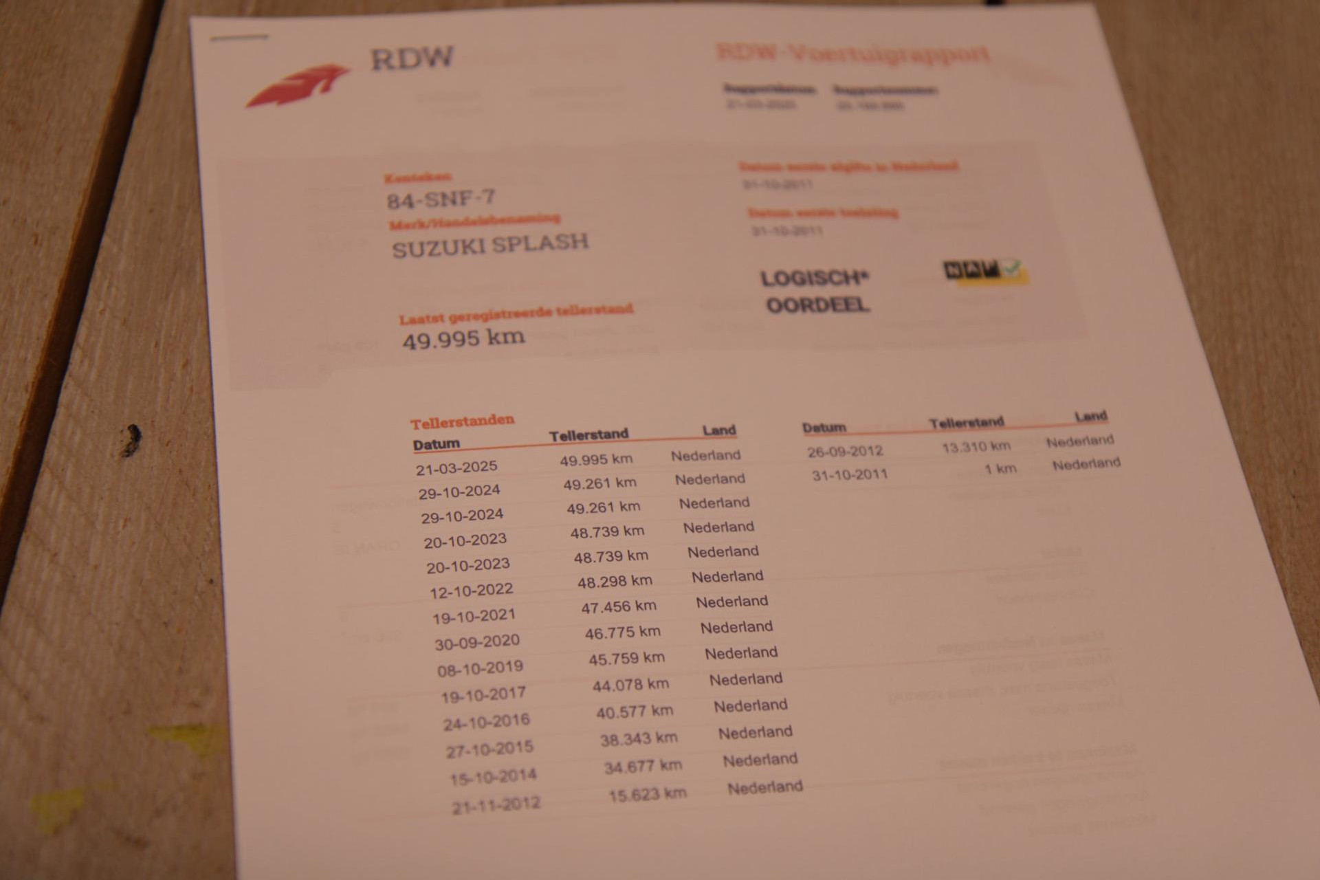 43680532-27.jpg