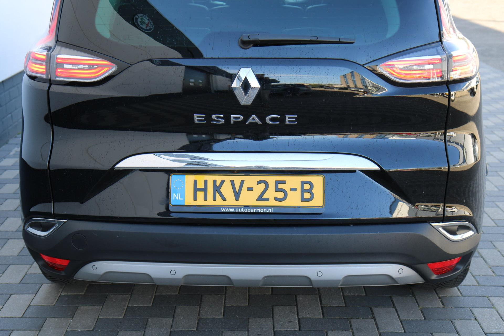 43690703-61.jpg