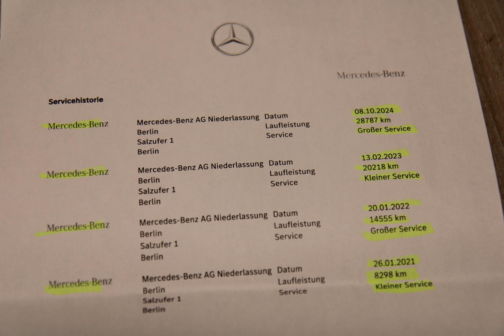 43723108-20.jpg