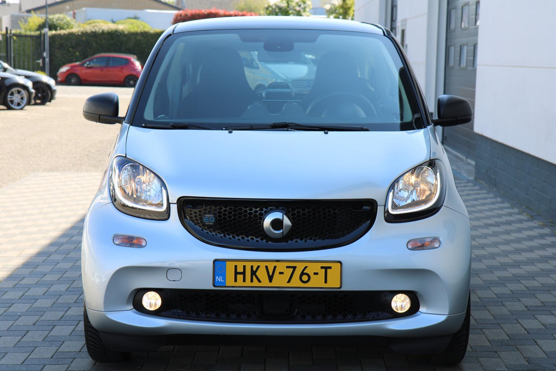 43723108-46.jpg
