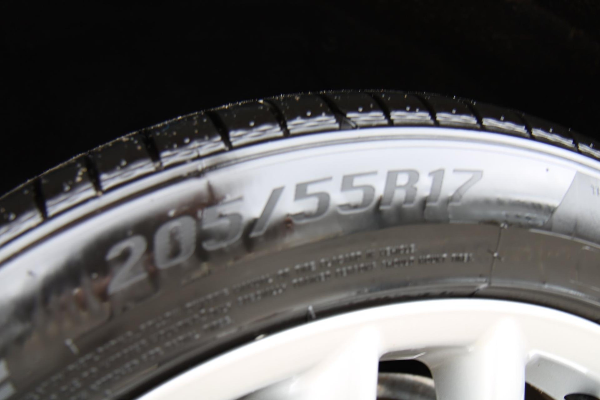 43778935-67.jpg