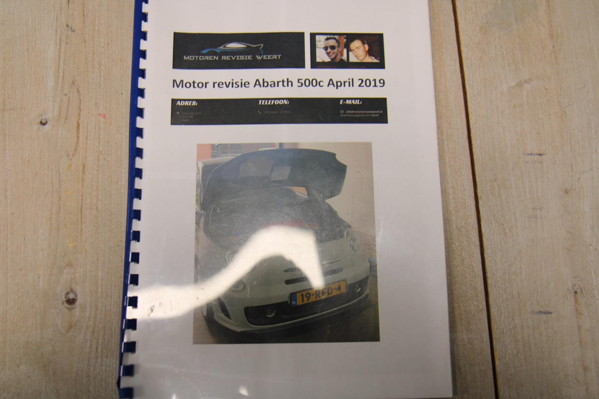 43984930-30.jpg