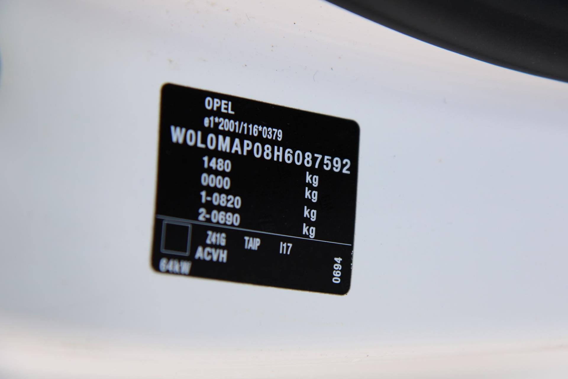 44211617-31.jpg