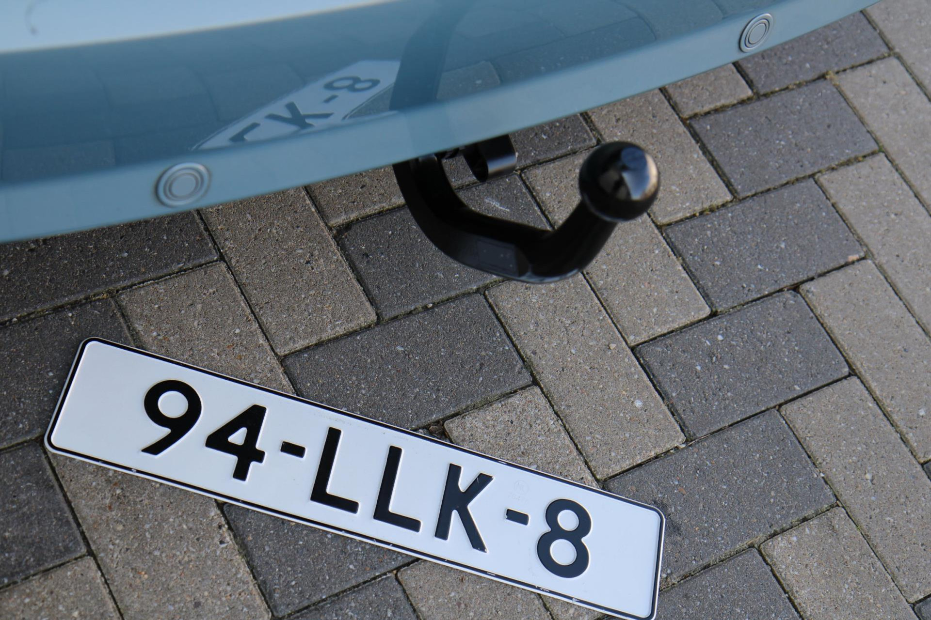 44228495-33.jpg
