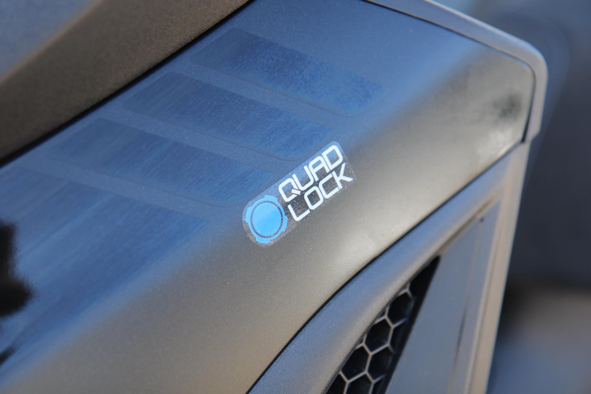 44261077-31.jpg