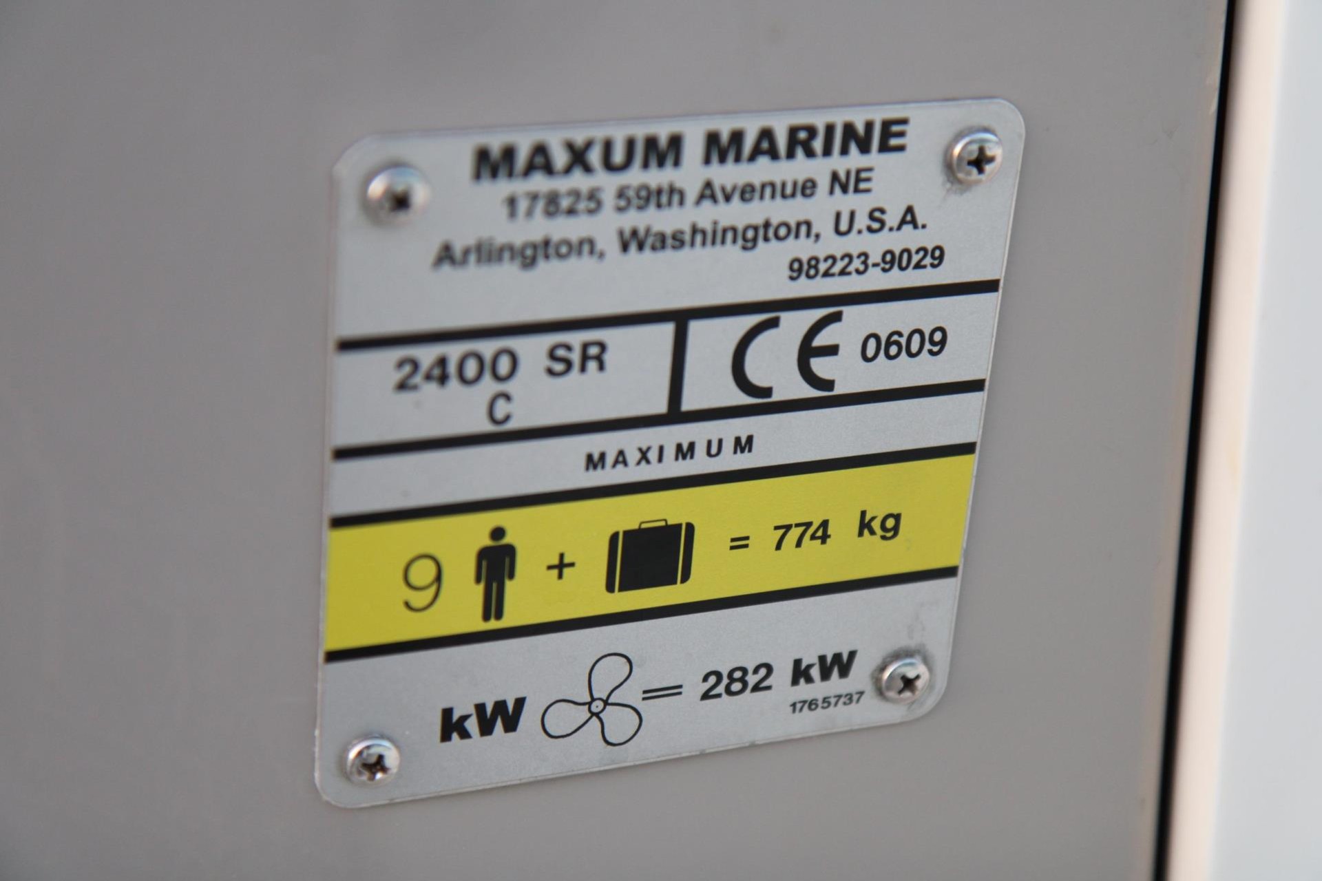 44272003-36.jpg