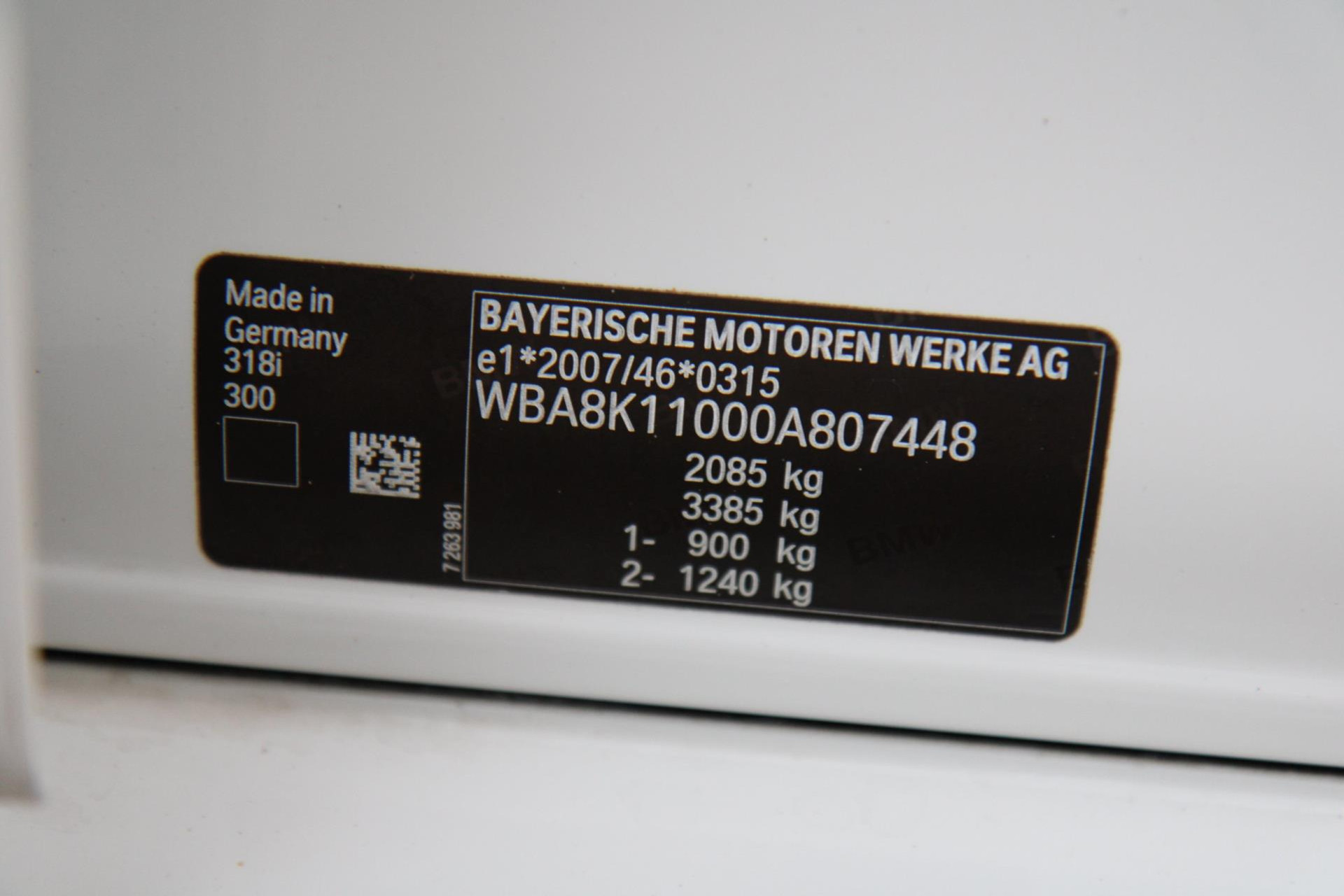 44524728-29.jpg