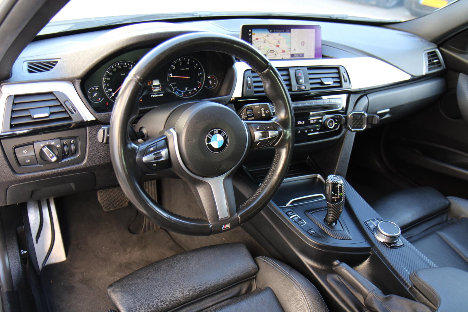 44524728-45.jpg