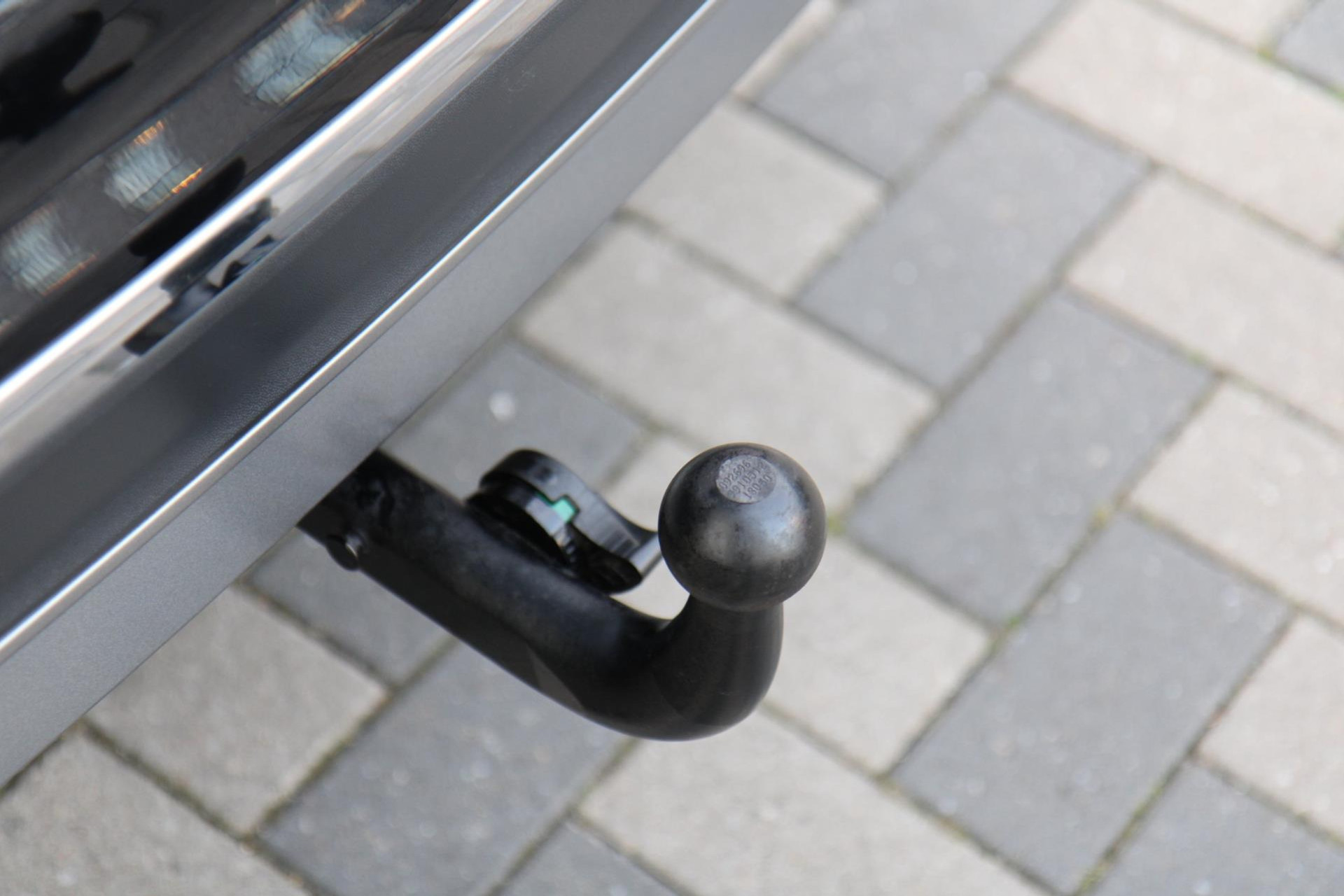 44526672-46.jpg