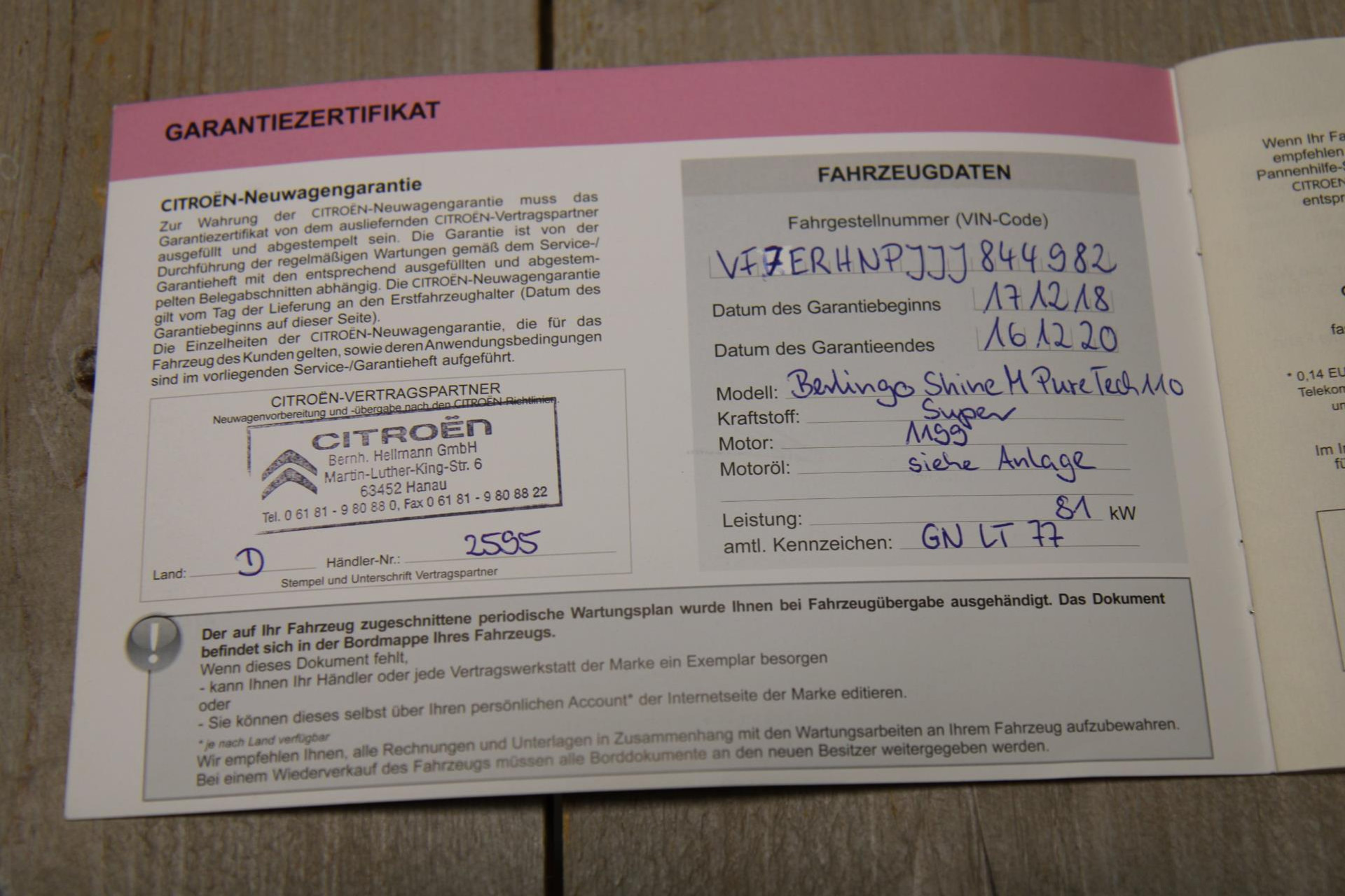 44634914-40.jpg