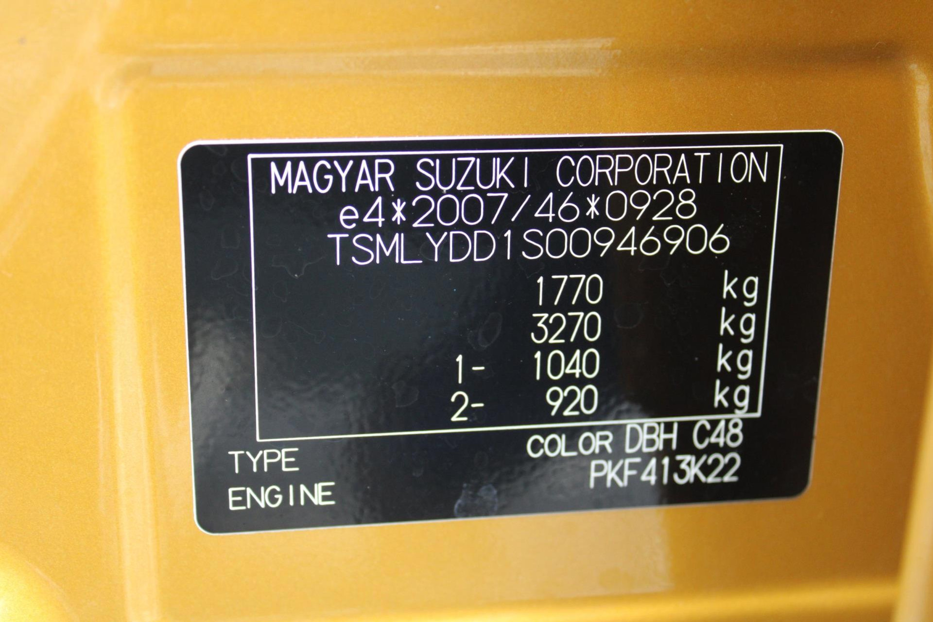 44921725-40.jpg