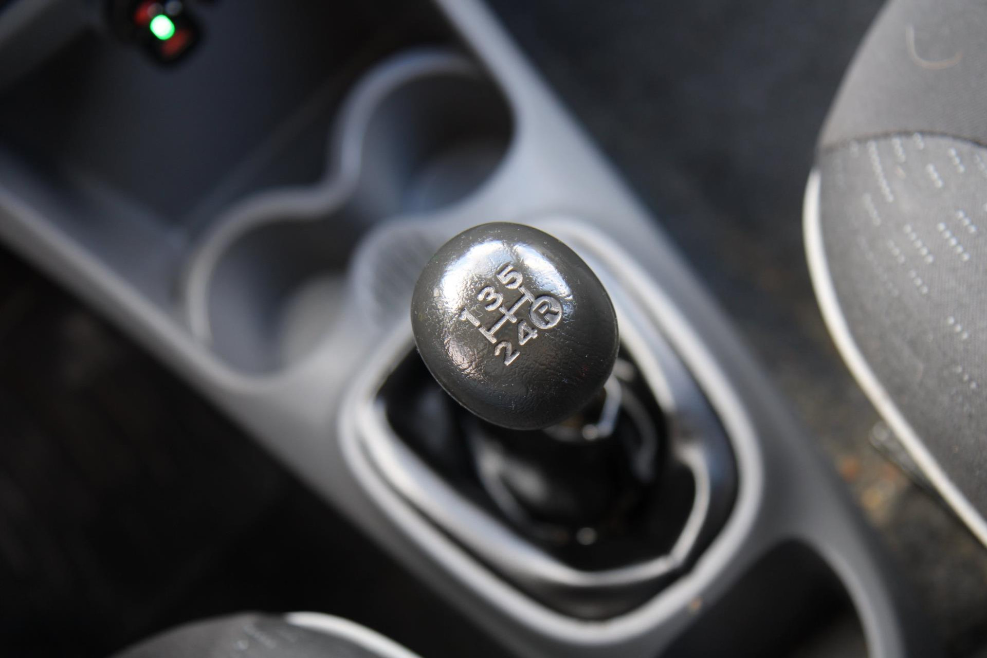 44995459-19.jpg