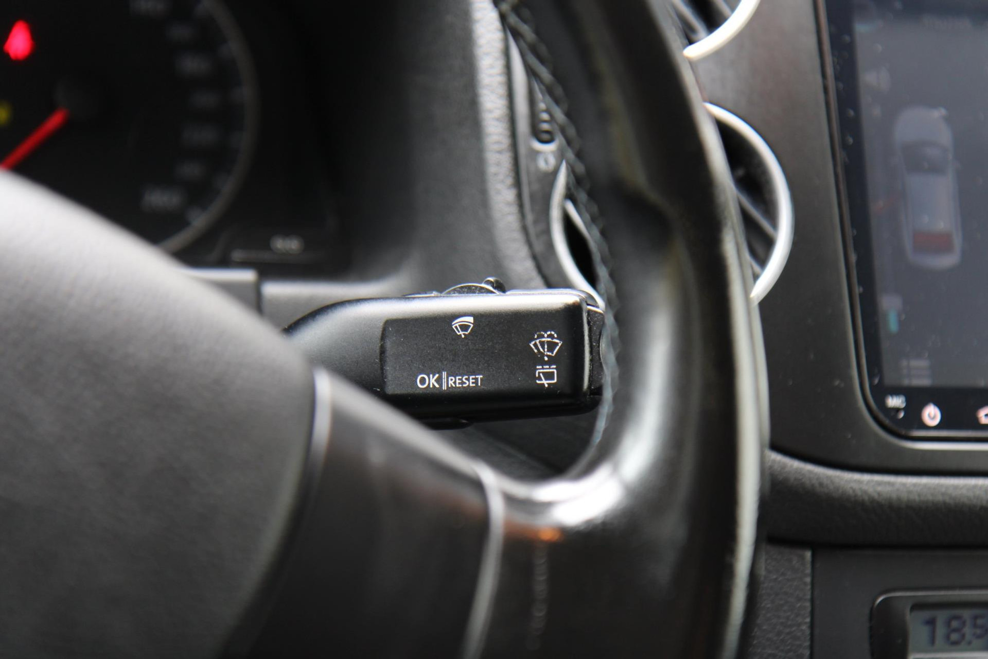 45303044-12.jpg