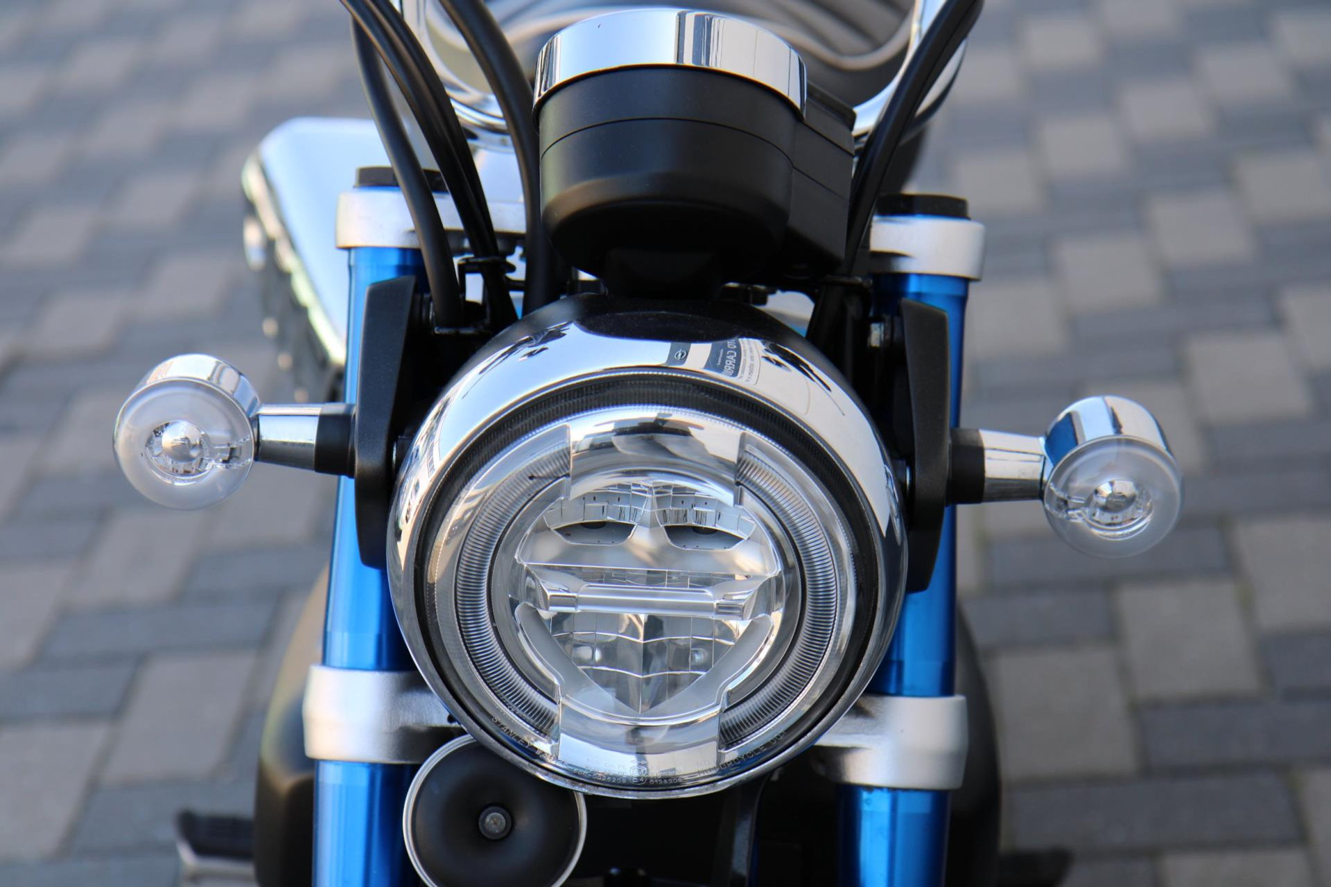 45310855-25.jpg