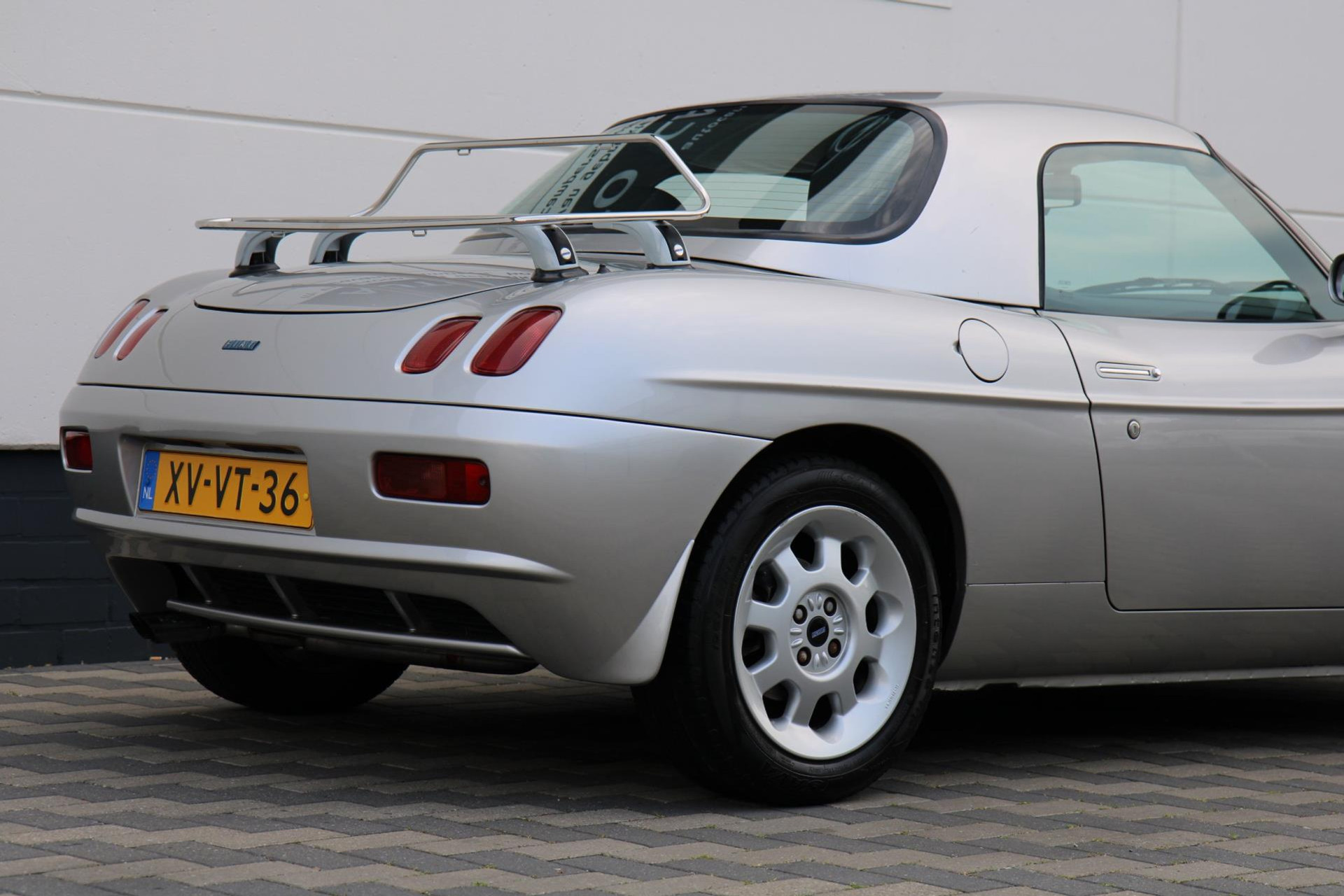 45364933-38.jpg