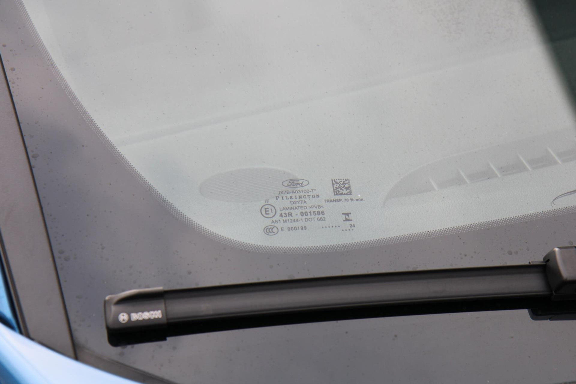 45368811-85.jpg