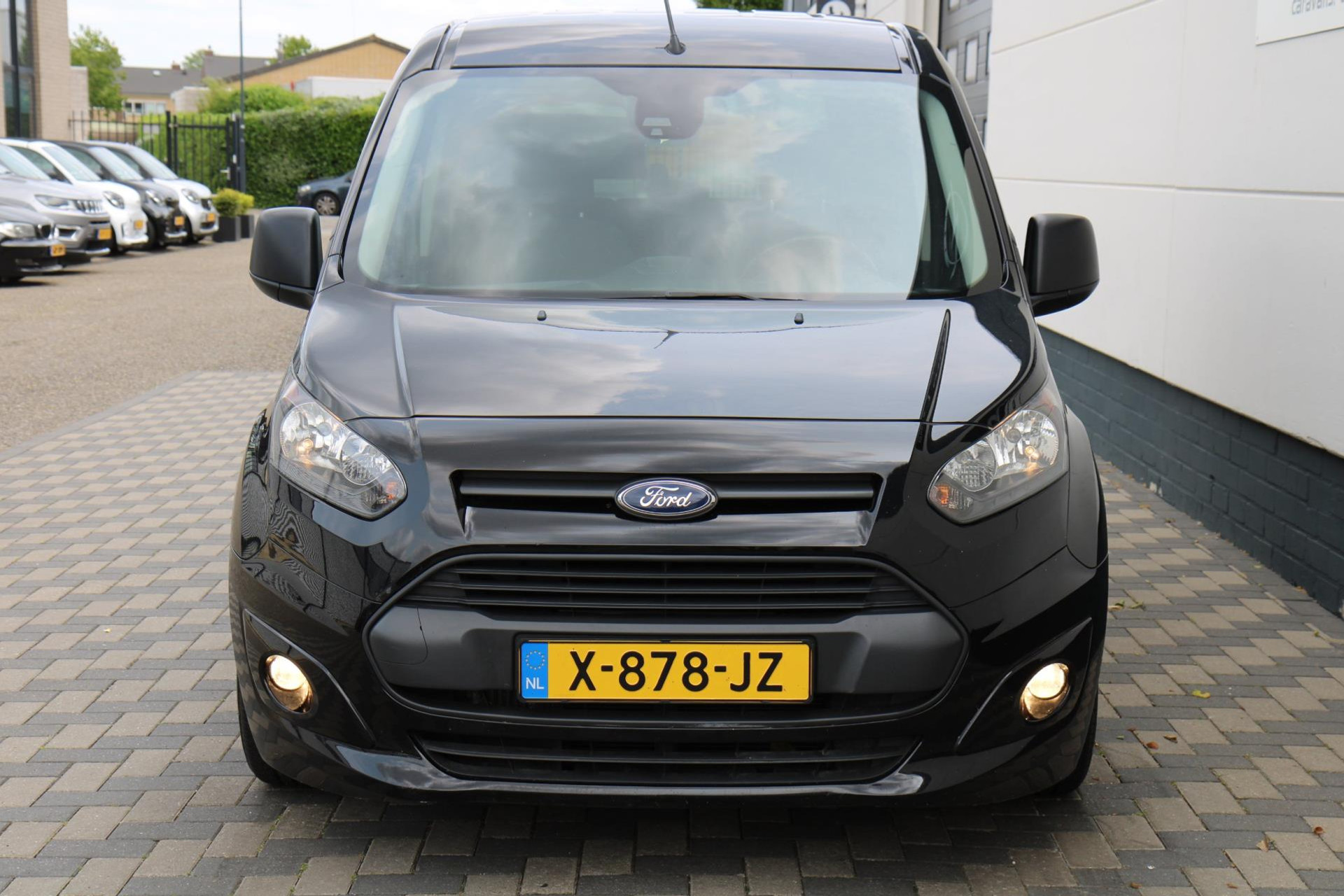 45409315-20.jpg