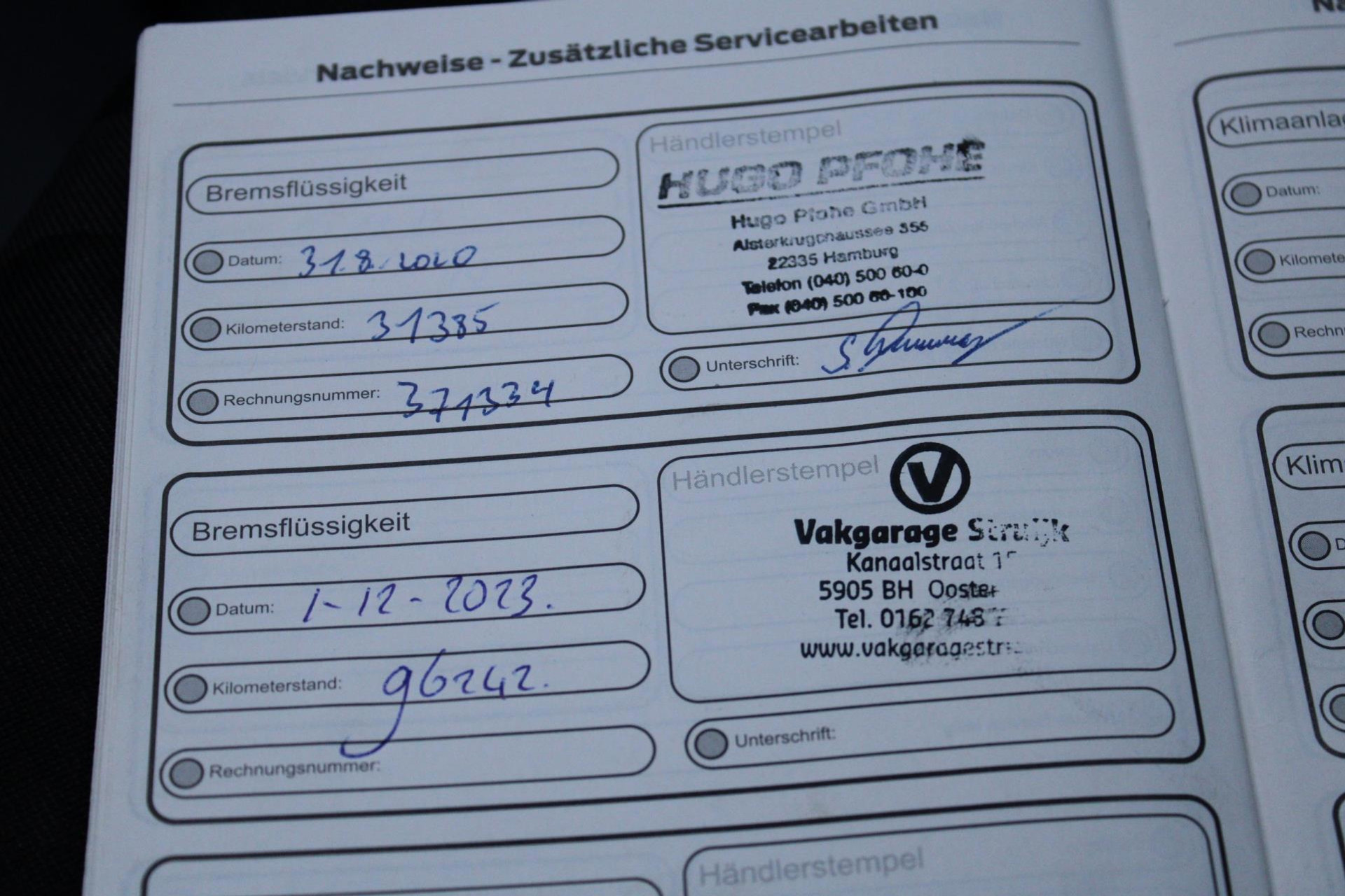 45409315-25.jpg