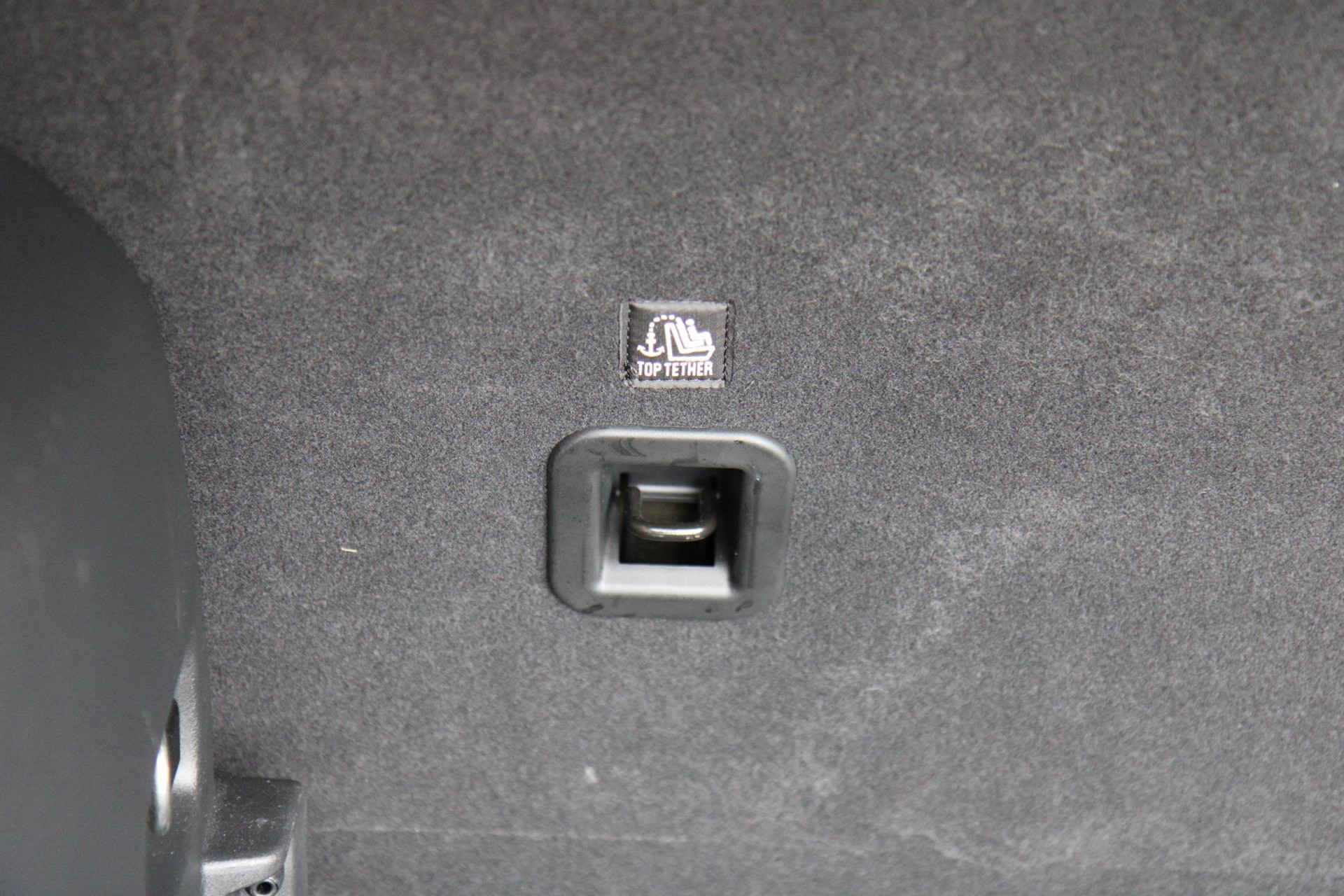 45586978-50.jpg