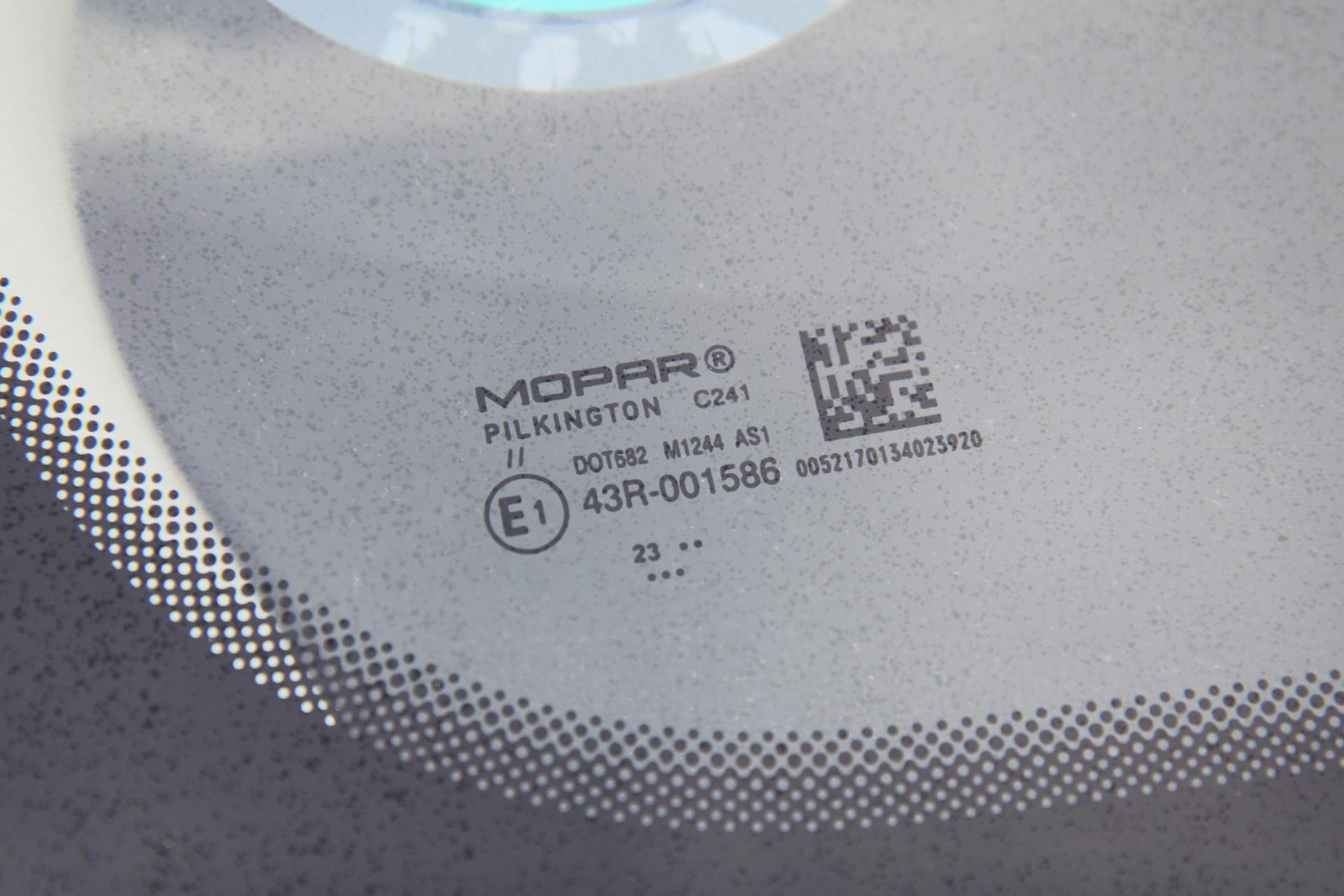45706112-37.jpg