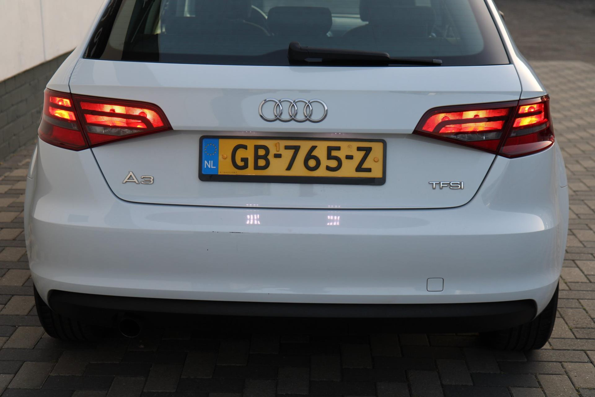 45745540-43.jpg