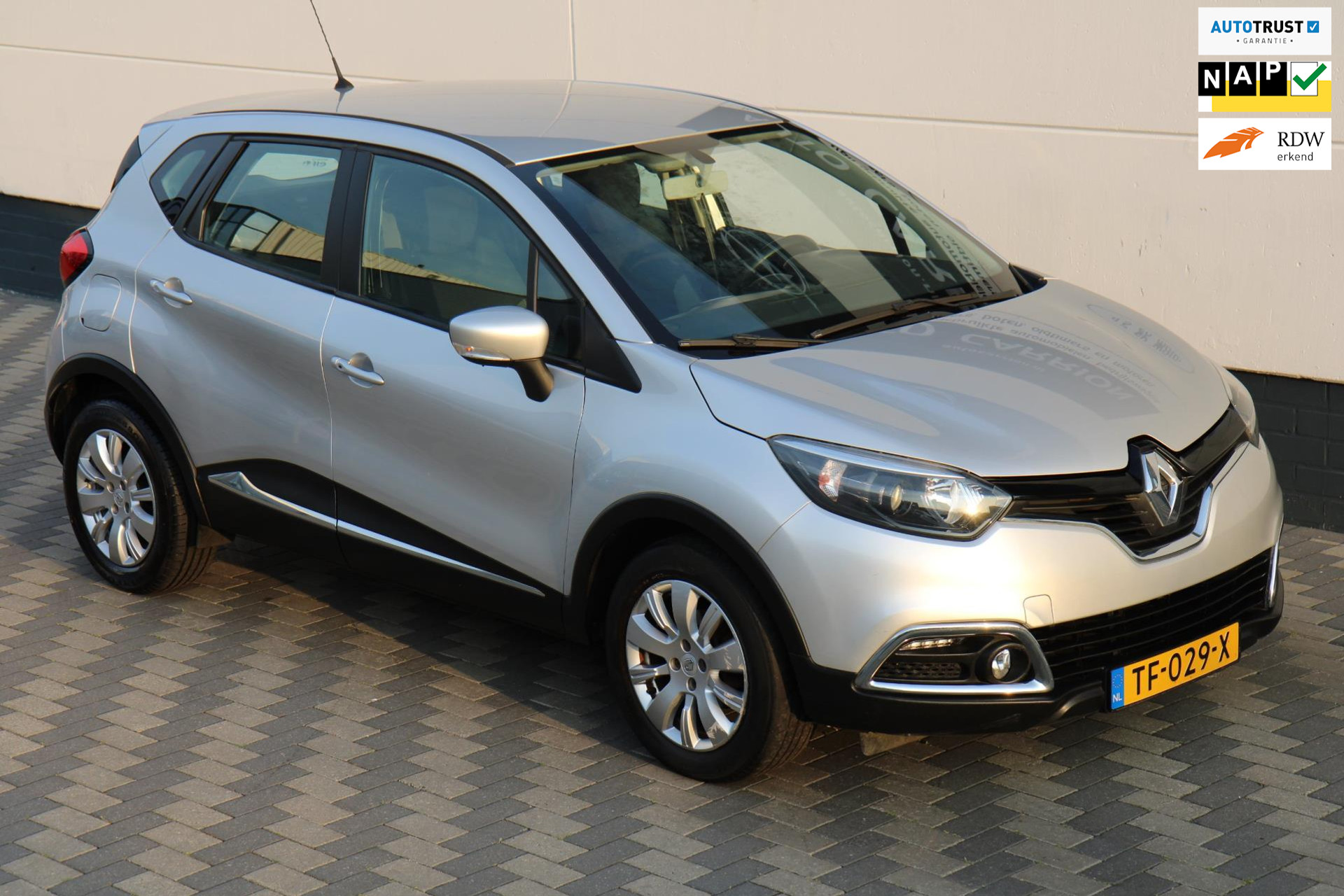 45745345-85.jpg